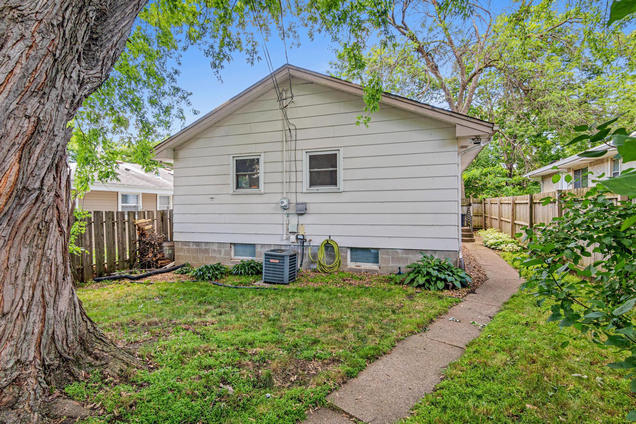 View of Residential at 3236 Indiana Avenue, Robbinsdale MN 55422, Robbinsdale (26 of 27) - Mike Wilen | Minnesota Team Real Estate