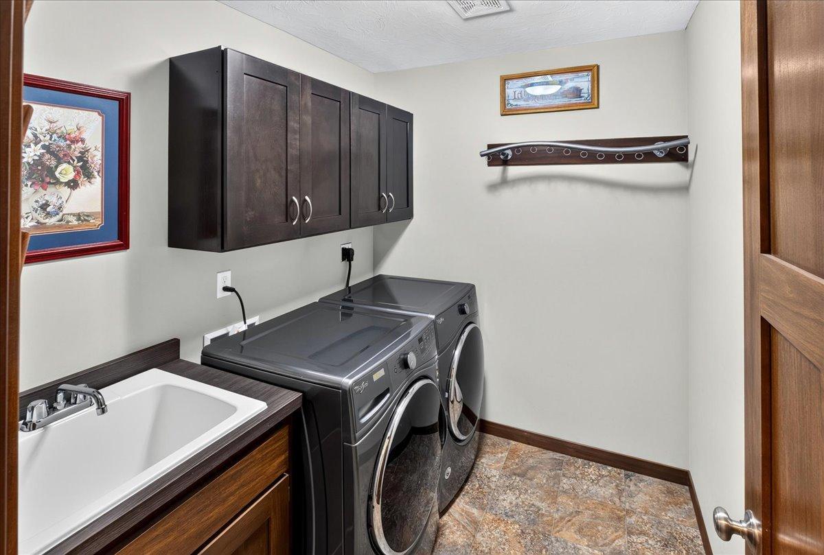 View of Residential at 1226 Olivia Street, New Prague MN 56071, New Prague (17 of 37) - Mike Wilen | Minnesota Team Real Estate