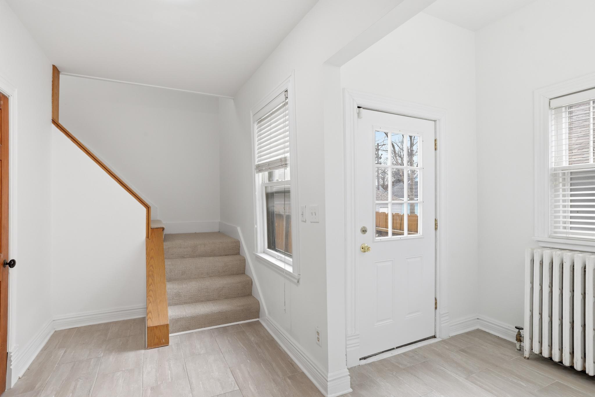 View of Residential at 546 Ashland Avenue, Saint Paul MN 55102, Saint Paul (16 of 26) - Mike Wilen | Minnesota Team Real Estate