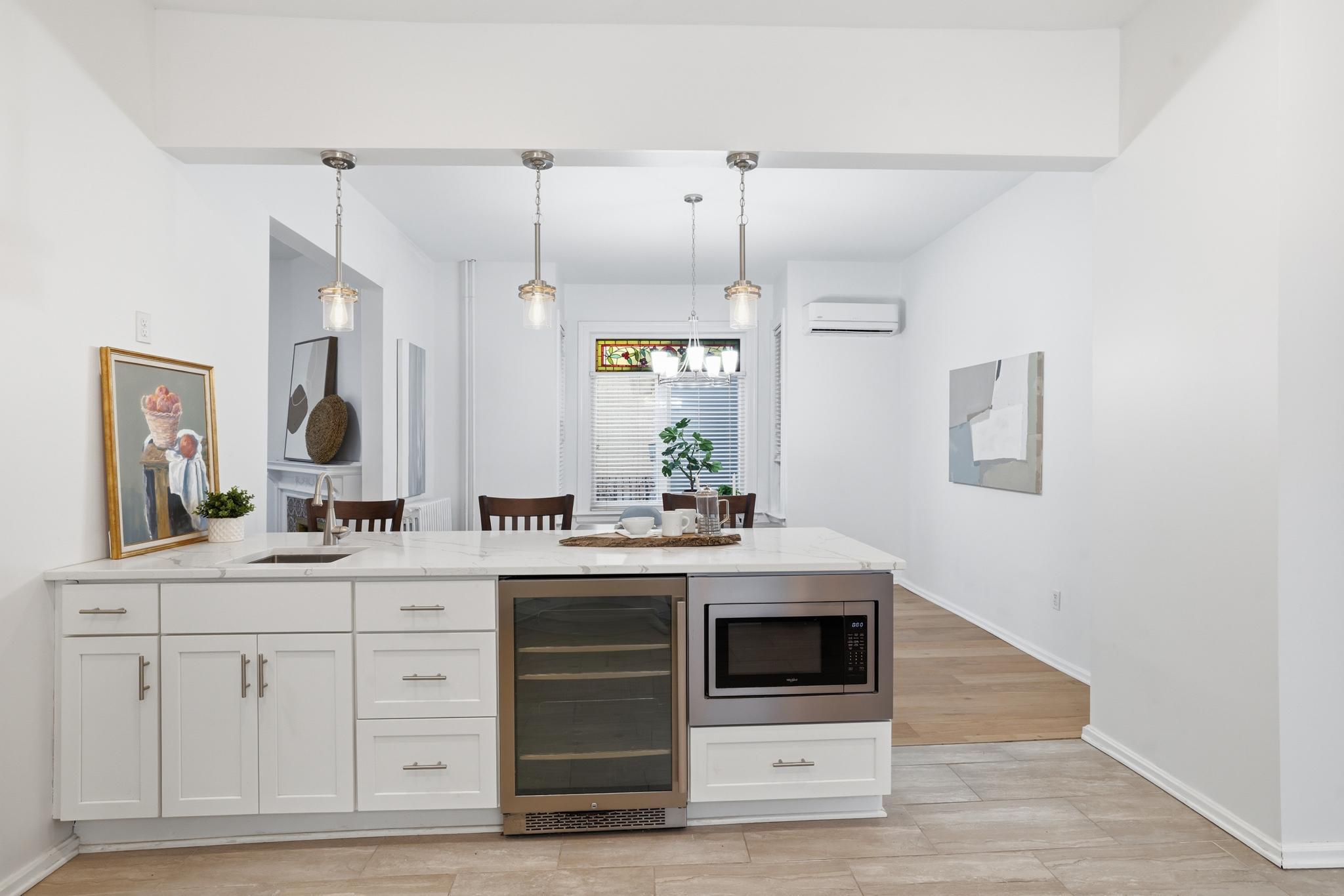 View of Residential at 546 Ashland Avenue, Saint Paul MN 55102, Saint Paul (10 of 26) - Mike Wilen | Minnesota Team Real Estate