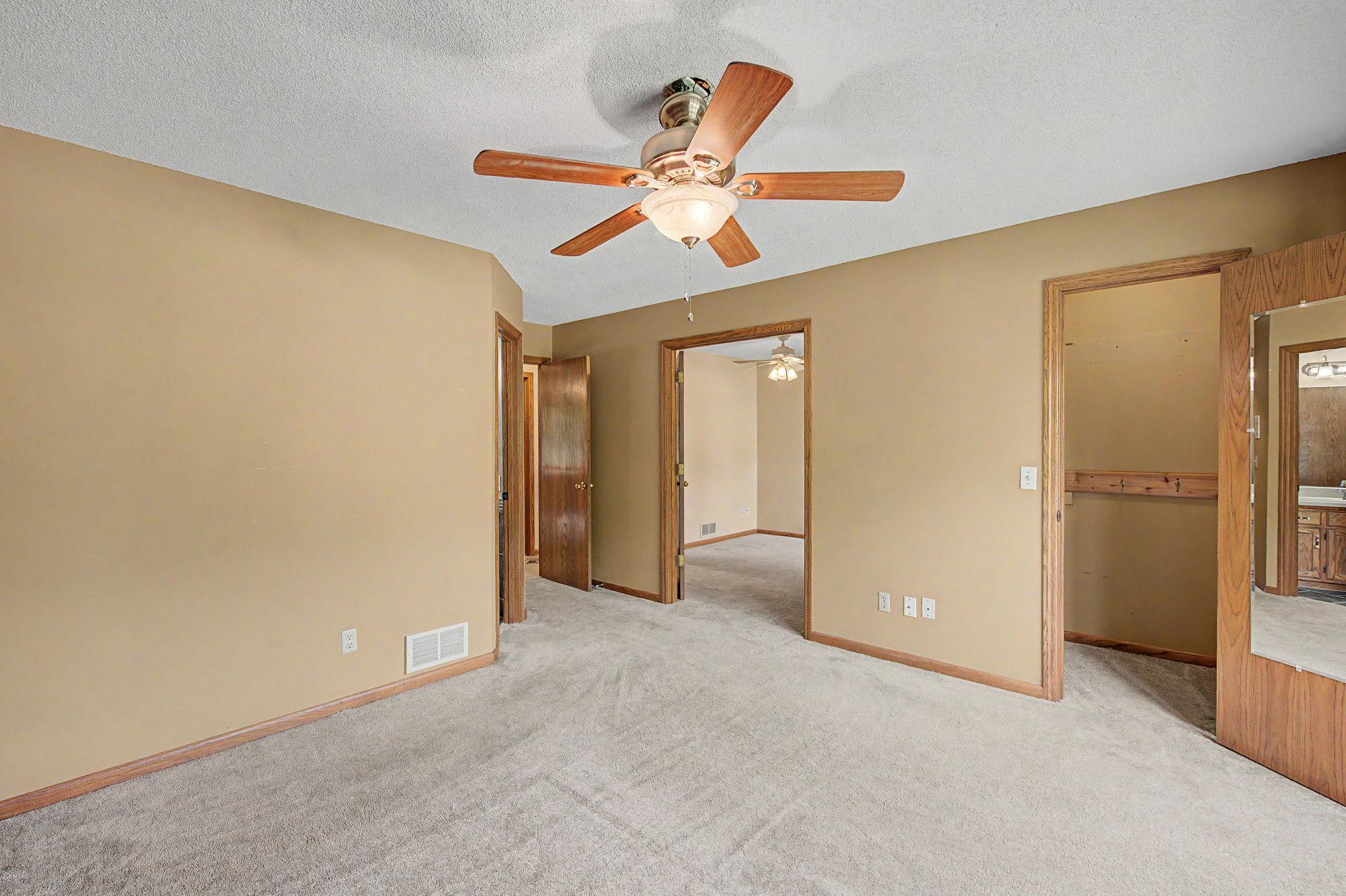 View of Residential at 12225 60th Place, Plymouth MN 55442, Plymouth (22 of 32) - Mike Wilen | Minnesota Team Real Estate