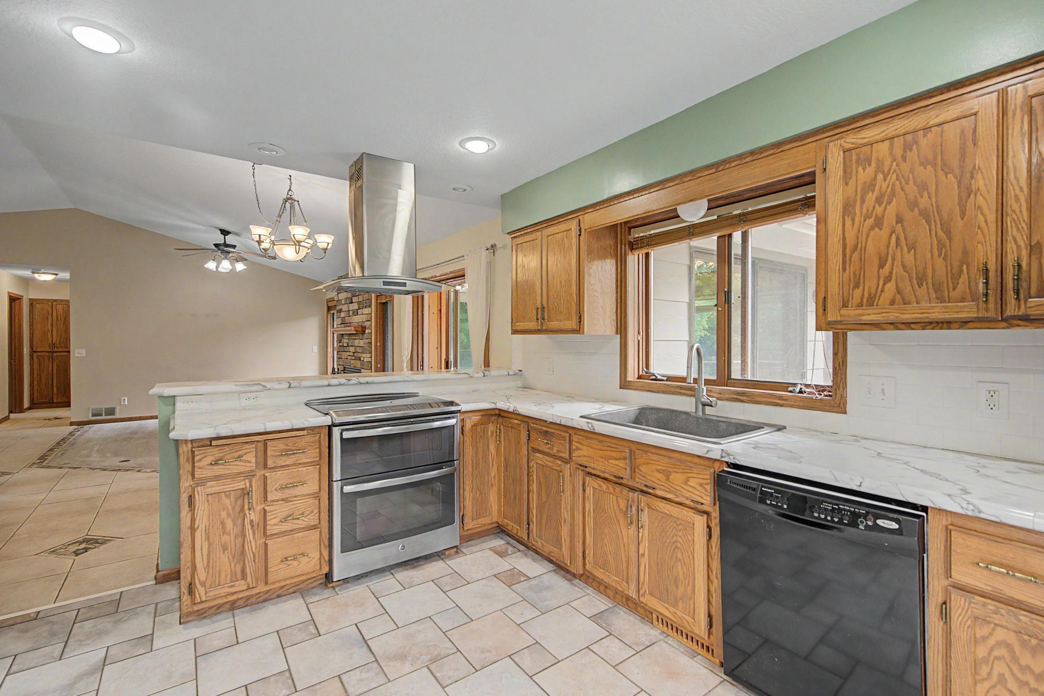 View of Residential at 12225 60th Place, Plymouth MN 55442, Plymouth (7 of 32) - Mike Wilen | Minnesota Team Real Estate