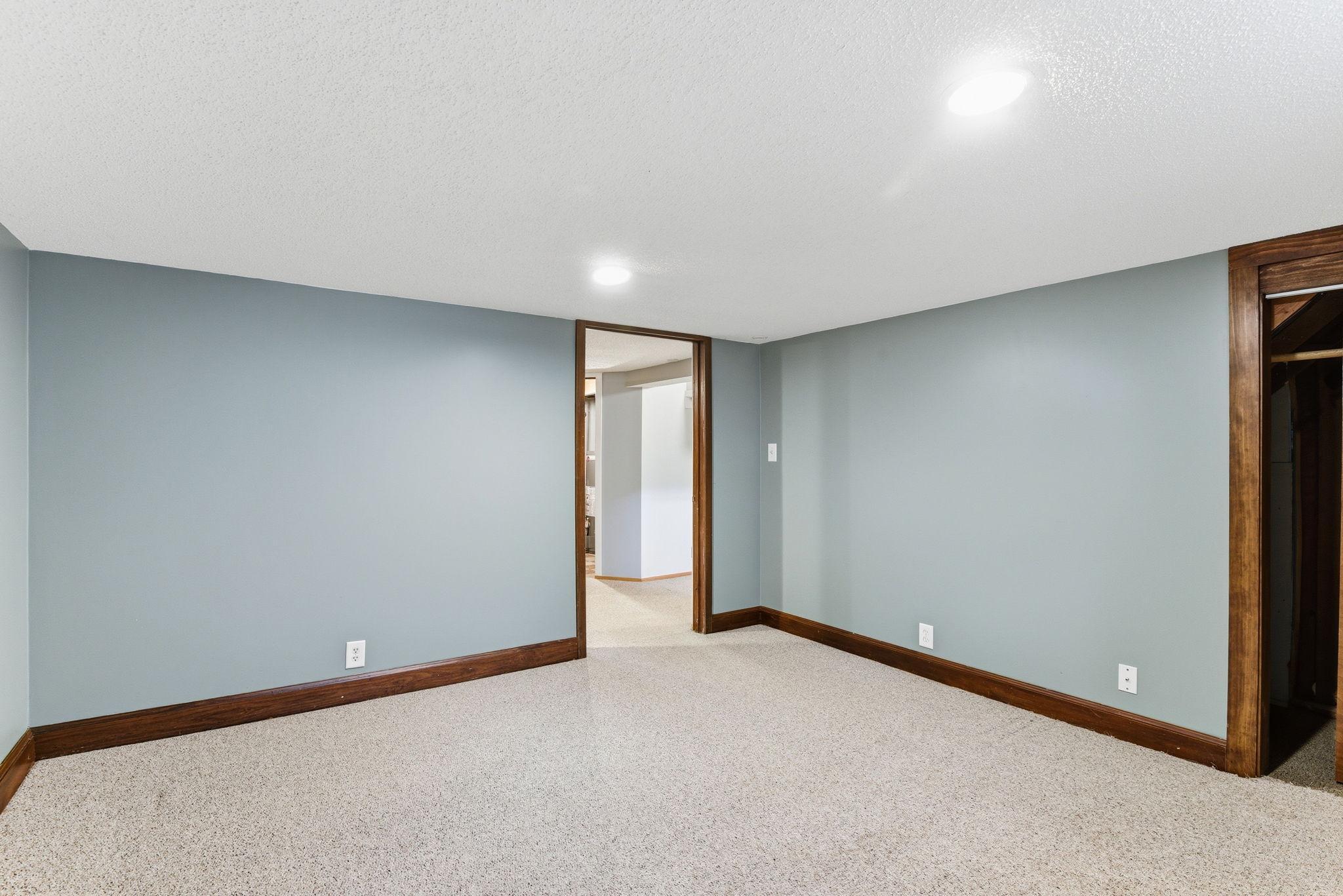 View of Residential at 8221 Blaisdell Avenue, Bloomington MN 55420, Bloomington (21 of 31) - Mike Wilen | Minnesota Team Real Estate