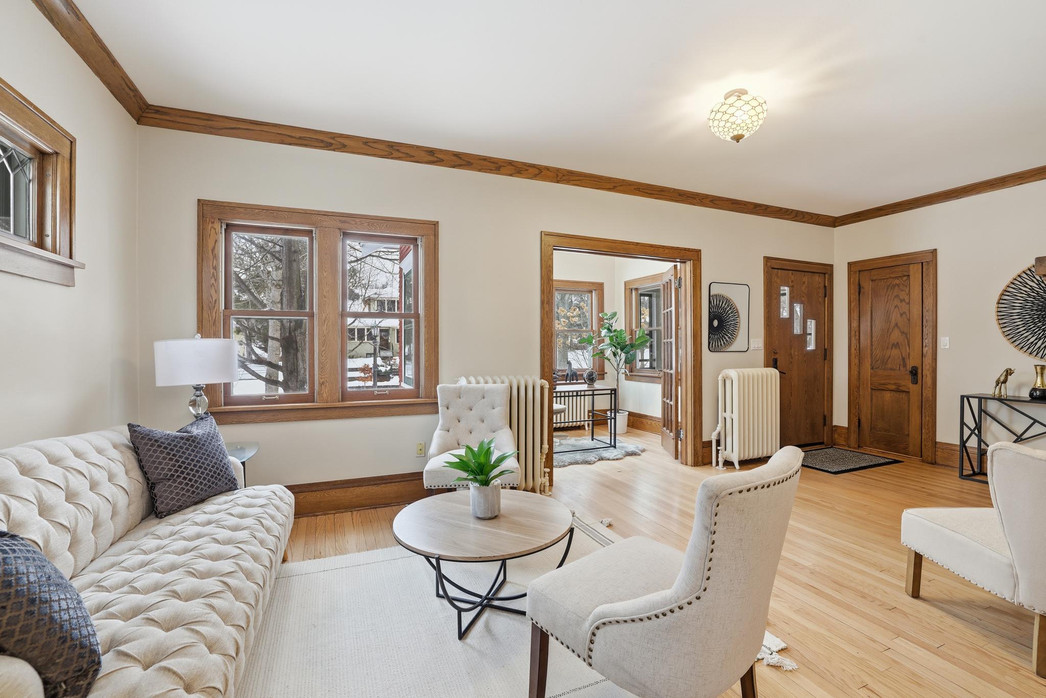 View of Residential at 1464 Chelmsford Street, Saint Paul MN 55108, Saint Paul (7 of 30) - Mike Wilen | Minnesota Team Real Estate