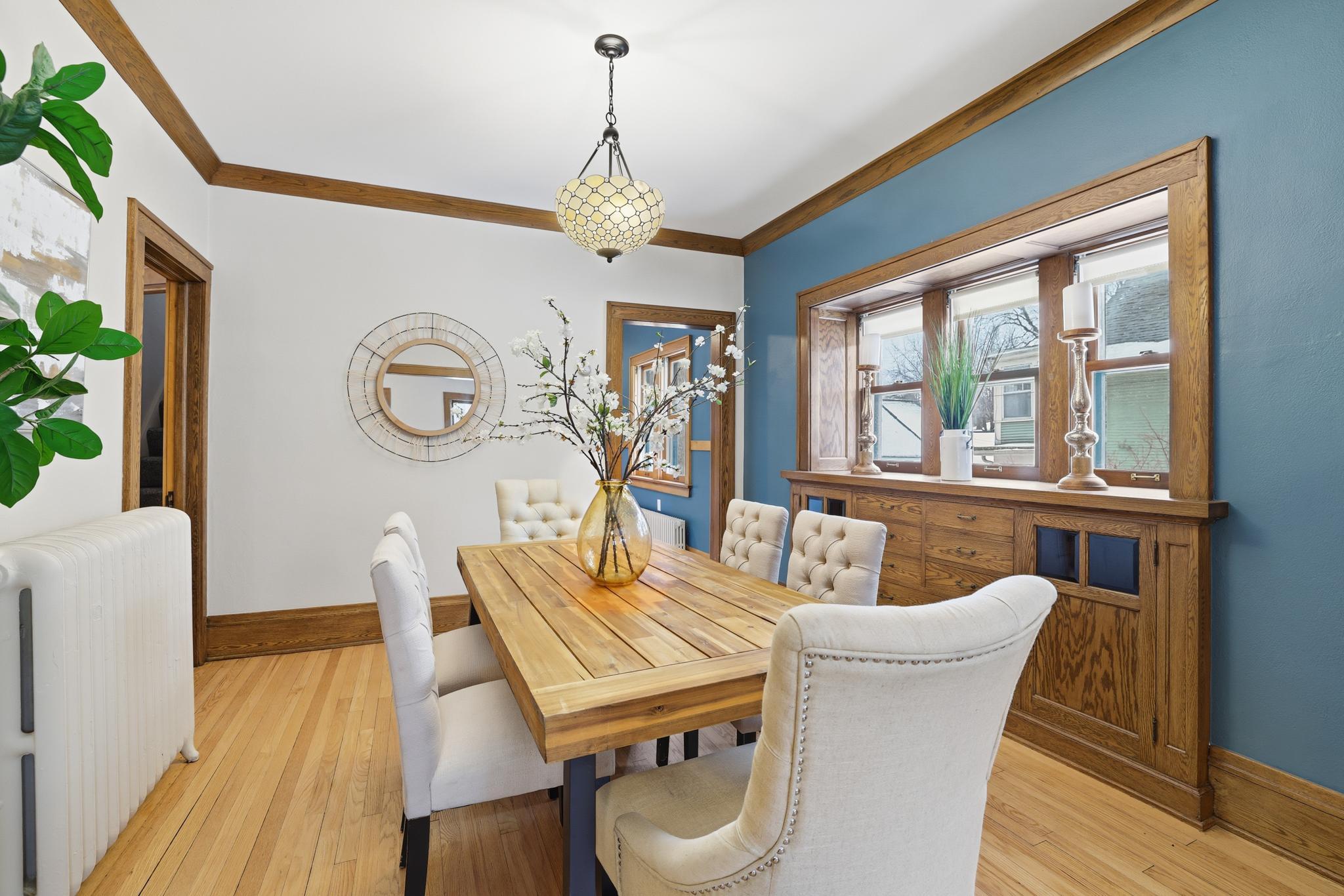 View of Residential at 1464 Chelmsford Street, Saint Paul MN 55108, Saint Paul (9 of 30) - Mike Wilen | Minnesota Team Real Estate