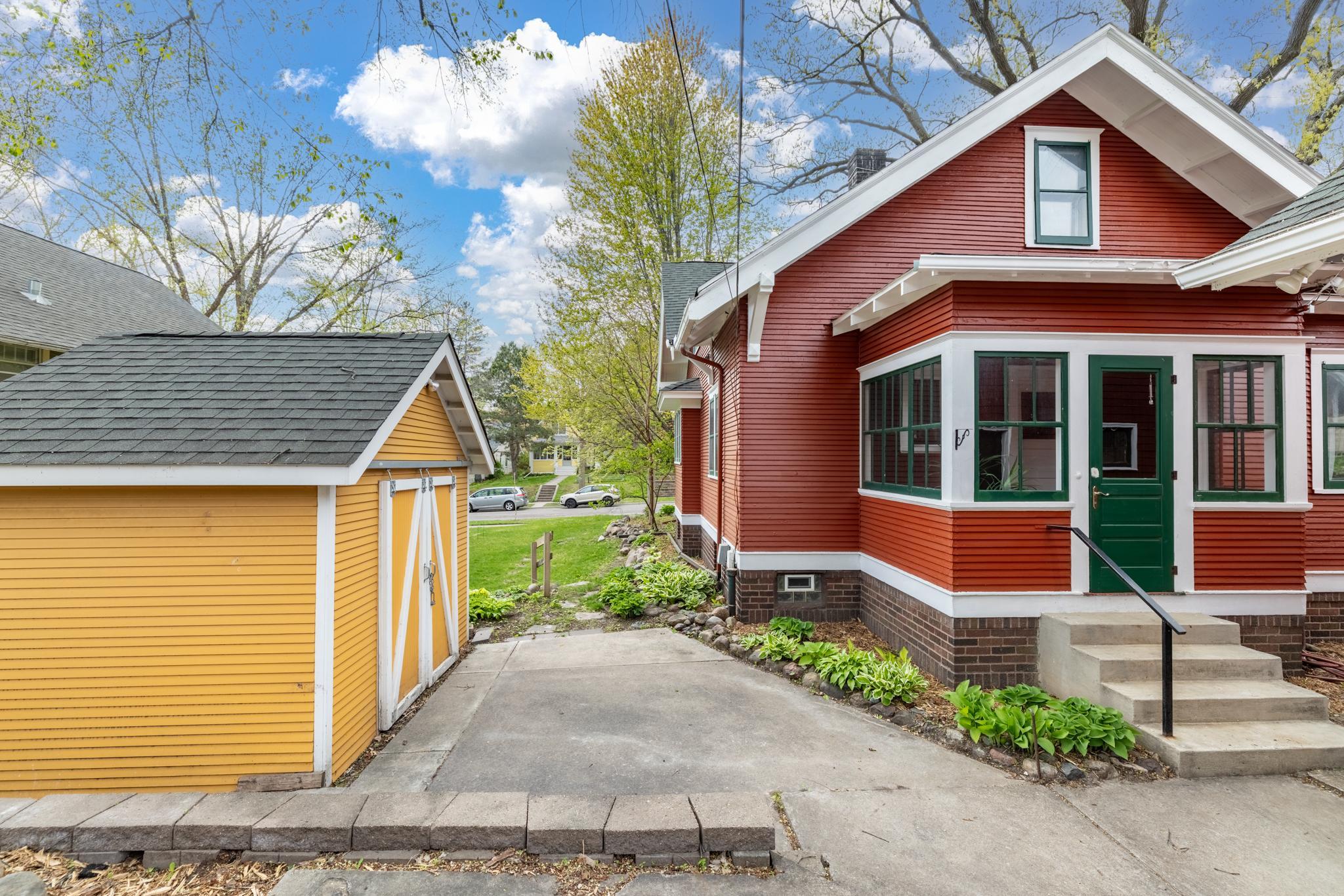 View of Residential at 1464 Chelmsford Street, Saint Paul MN 55108, Saint Paul (29 of 30) - Mike Wilen | Minnesota Team Real Estate