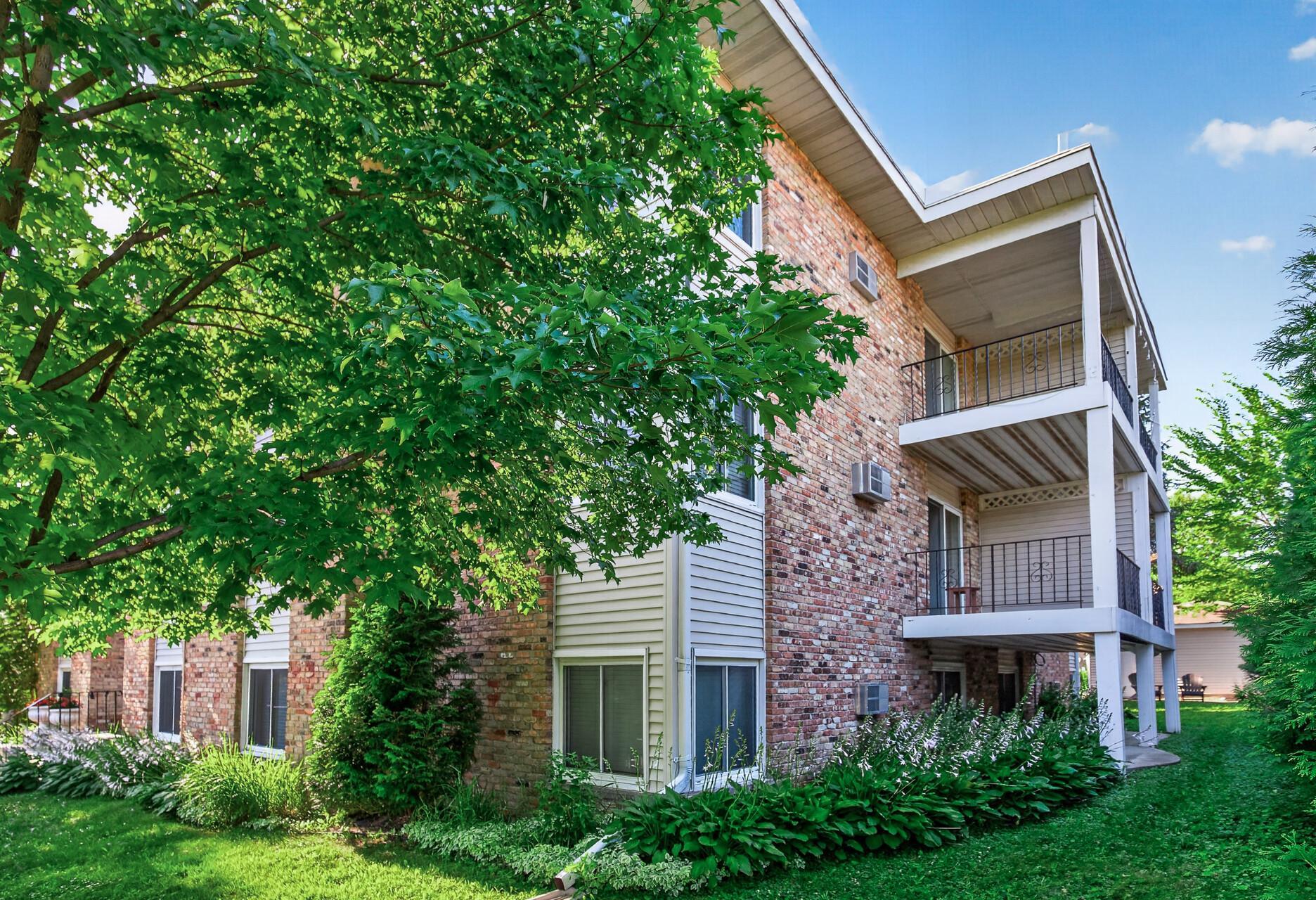 View of Residential at 5911 Oxford Street #7, Saint Louis Park MN 55416, Saint Louis Park (15 of 64) - Mike Wilen | Minnesota Team Real Estate