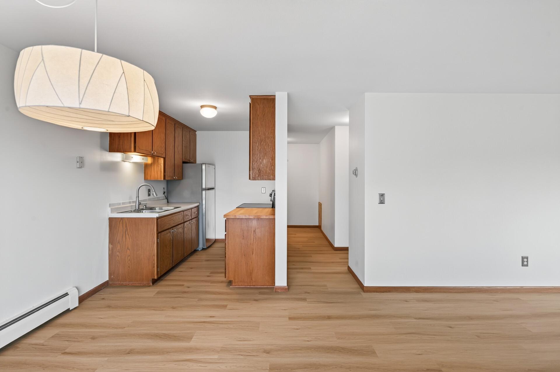 View of Residential at 5911 Oxford Street #7, Saint Louis Park MN 55416, Saint Louis Park (12 of 64) - Mike Wilen | Minnesota Team Real Estate