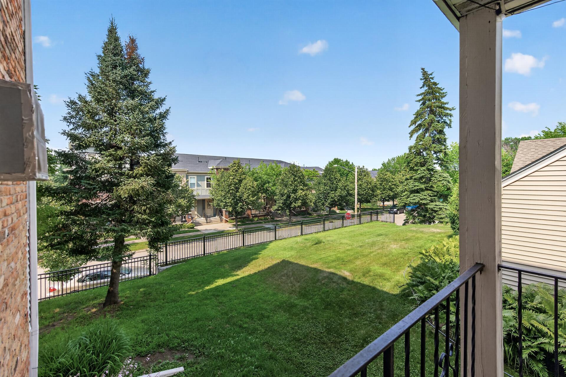 View of Residential at 5911 Oxford Street #7, Saint Louis Park MN 55416, Saint Louis Park (58 of 64) - Mike Wilen | Minnesota Team Real Estate