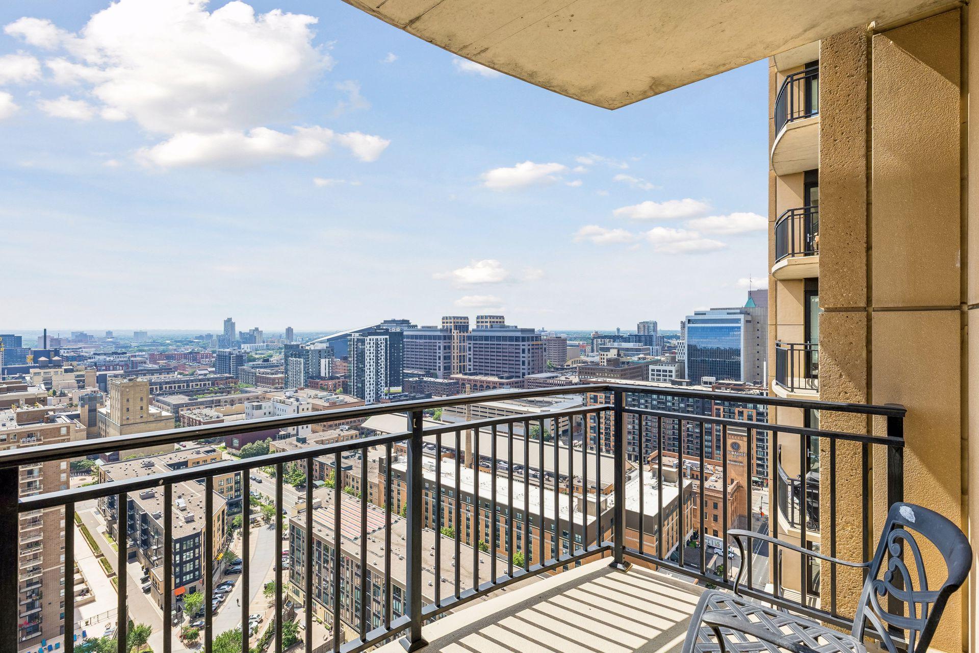View of Residential at 100 3rd Avenue #2301, Minneapolis MN 55401, Minneapolis (13 of 45) - Mike Wilen | Minnesota Team Real Estate