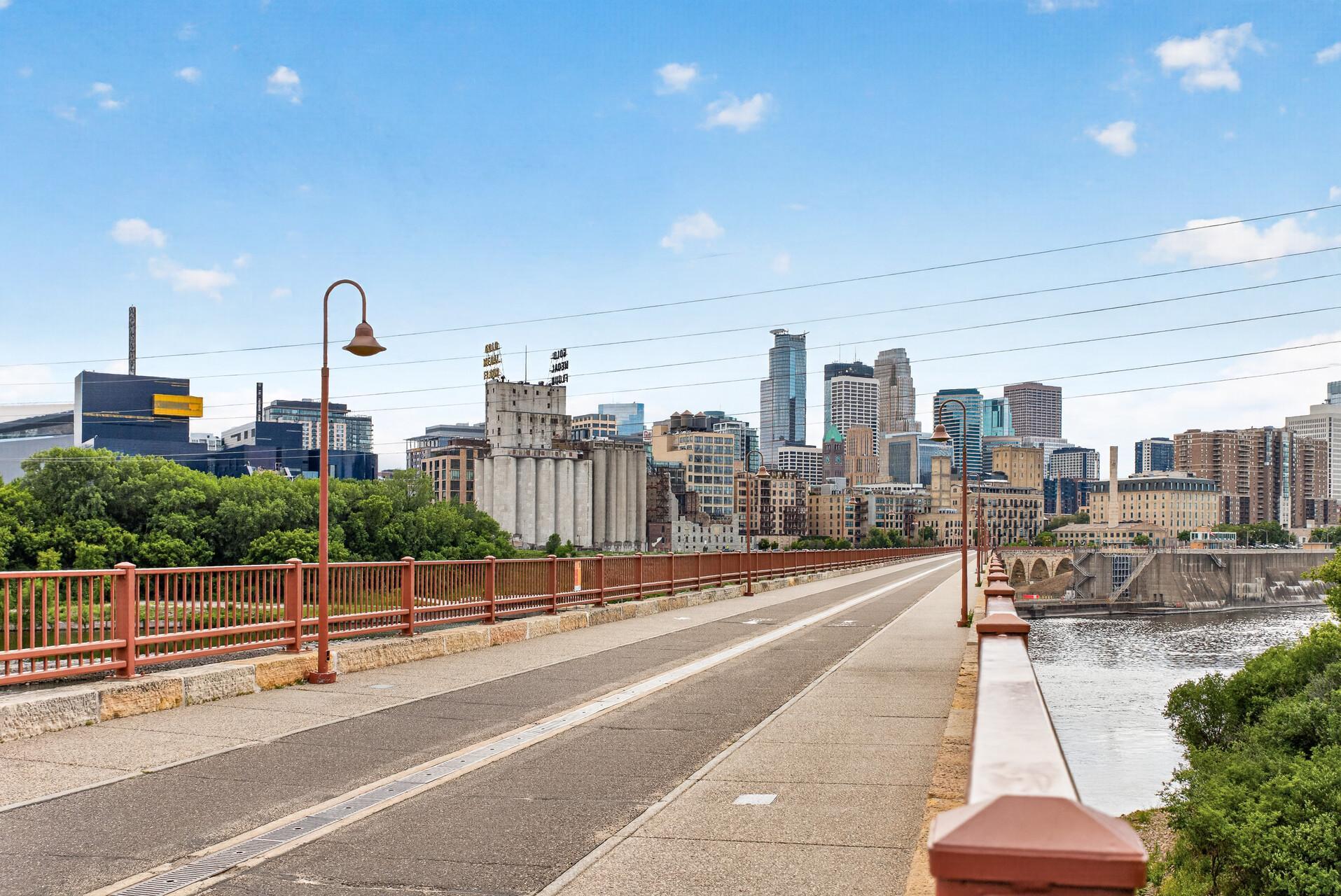 View of Residential at 250 Park Avenue #502, Minneapolis MN 55415, Minneapolis (37 of 39) - Mike Wilen | Minnesota Team Real Estate
