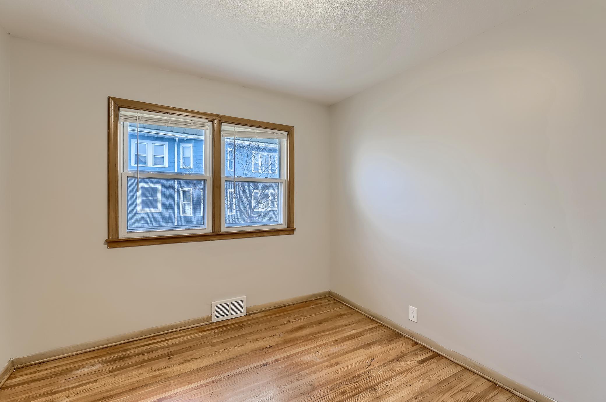 View of Residential Income at 3921 Lyndale Avenue, Minneapolis MN 55412, Minneapolis (10 of 13) - Mike Wilen | Minnesota Team Real Estate