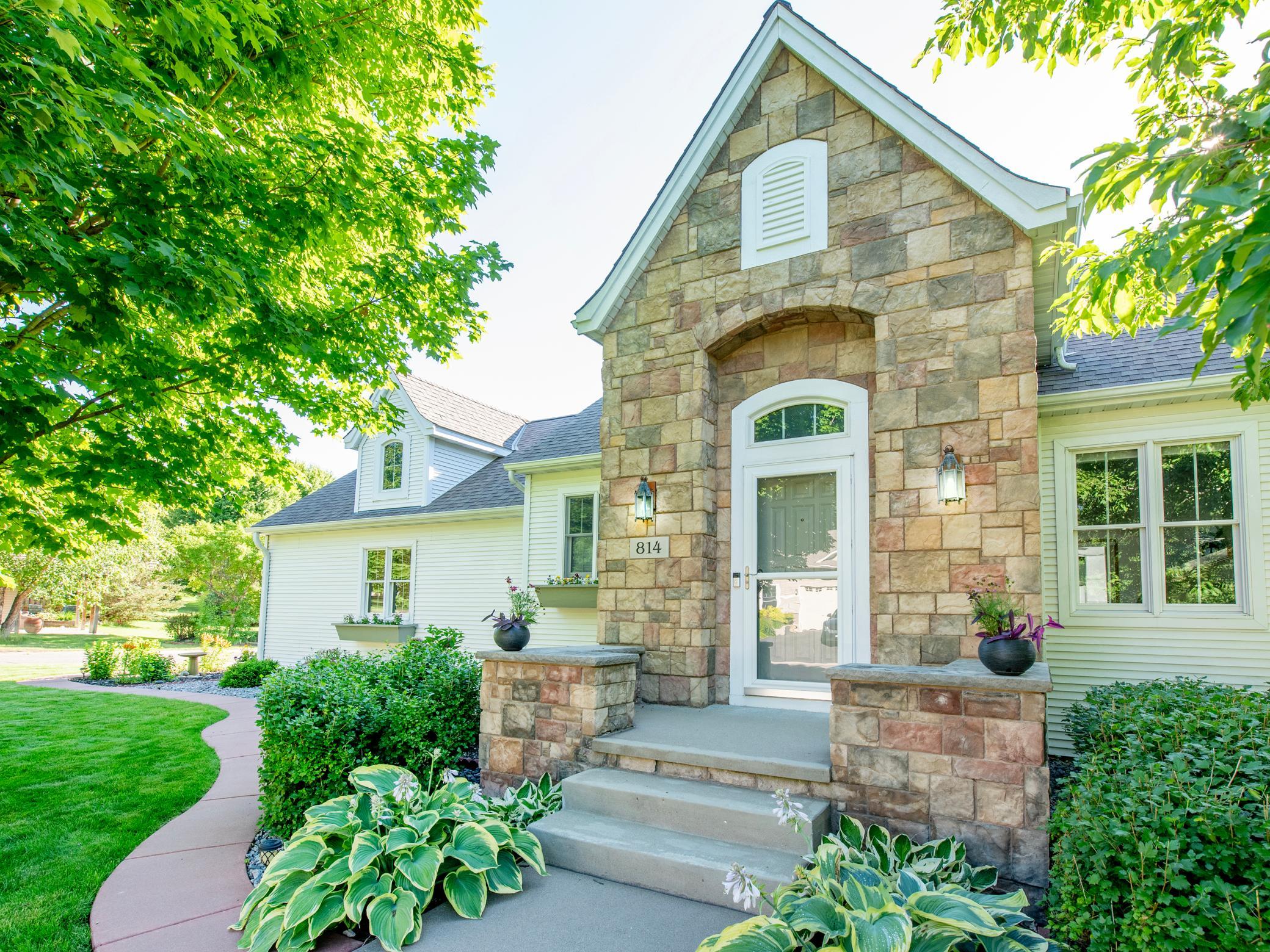 View of Residential at 814 New Century Boulevard, Maplewood MN 55119, Maplewood - Mike Wilen | Minnesota Team Real Estate