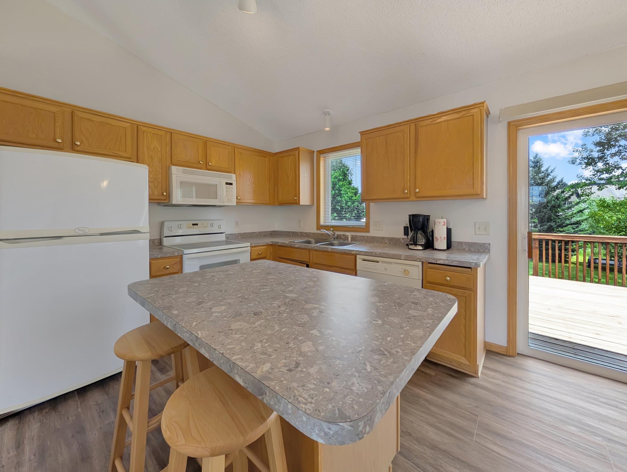 View of Residential at 817 Daniel Drive, Belle Plaine MN 56011, Belle Plaine (3 of 23) - Mike Wilen | Minnesota Team Real Estate