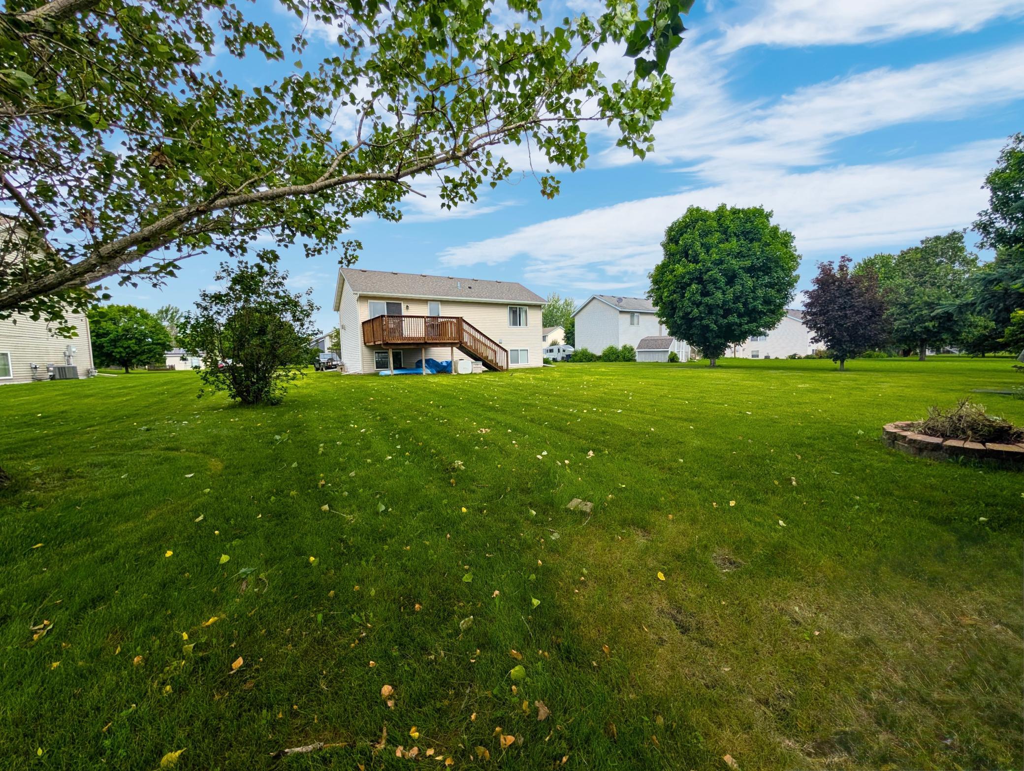 View of Residential at 817 Daniel Drive, Belle Plaine MN 56011, Belle Plaine (19 of 23) - Mike Wilen | Minnesota Team Real Estate