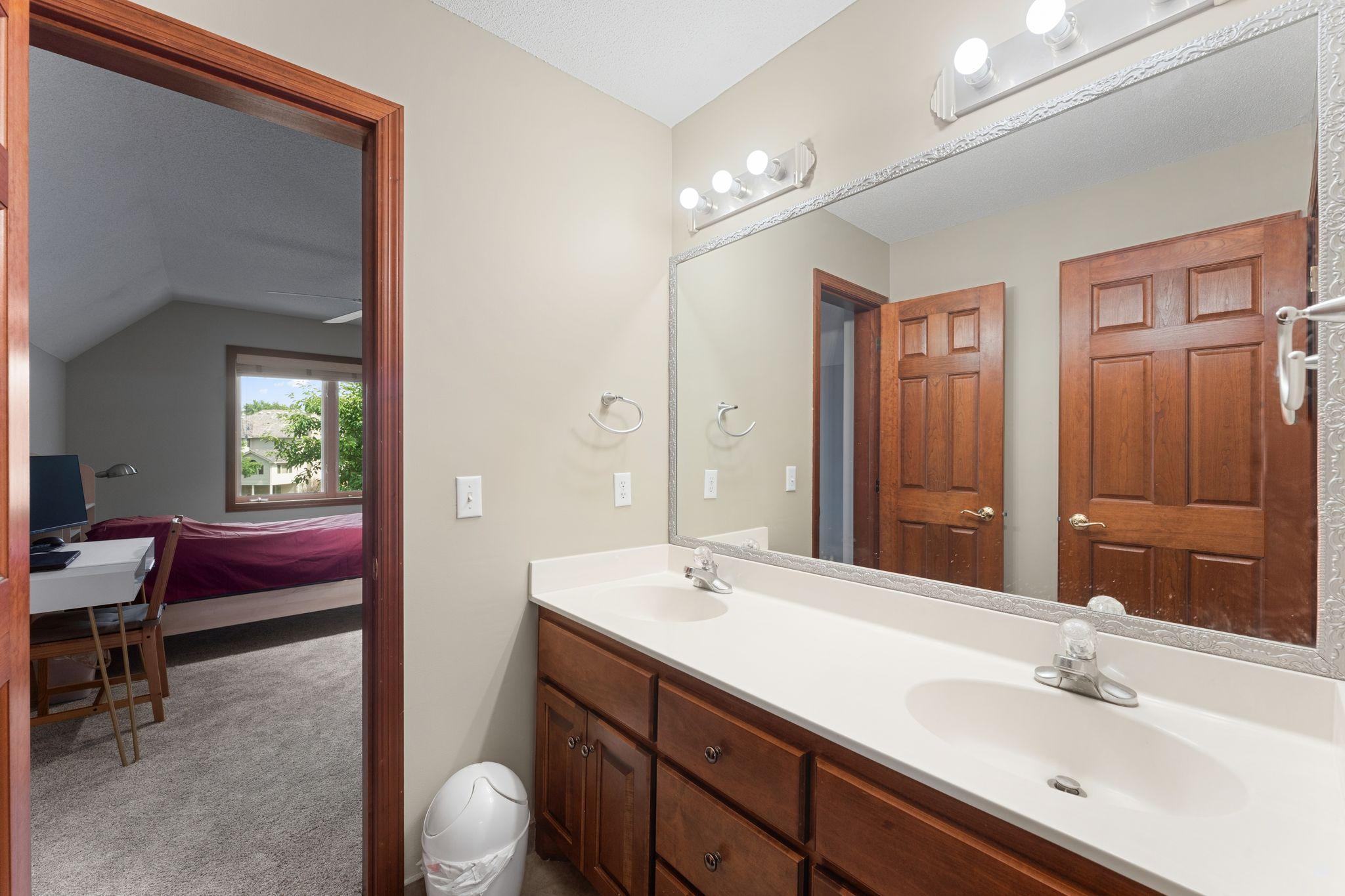 View of Residential at 4470 Garland Lane, Plymouth MN 55446, Plymouth (54 of 67) - Mike Wilen | Minnesota Team Real Estate