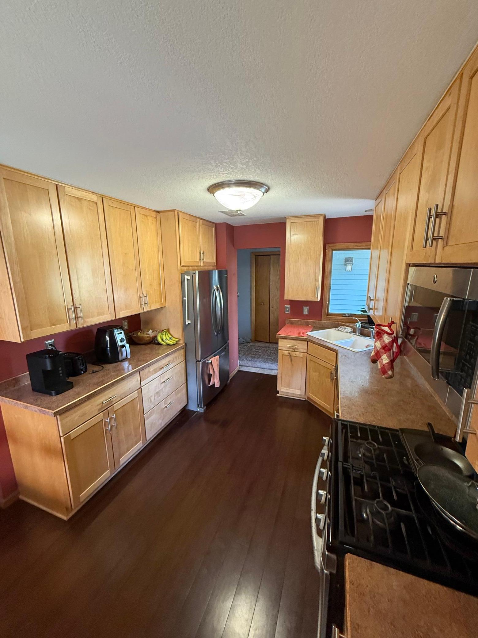 View of Residential at 2508 Knoll Circle, Maplewood MN 55109, Maplewood (9 of 24) - Mike Wilen | Minnesota Team Real Estate