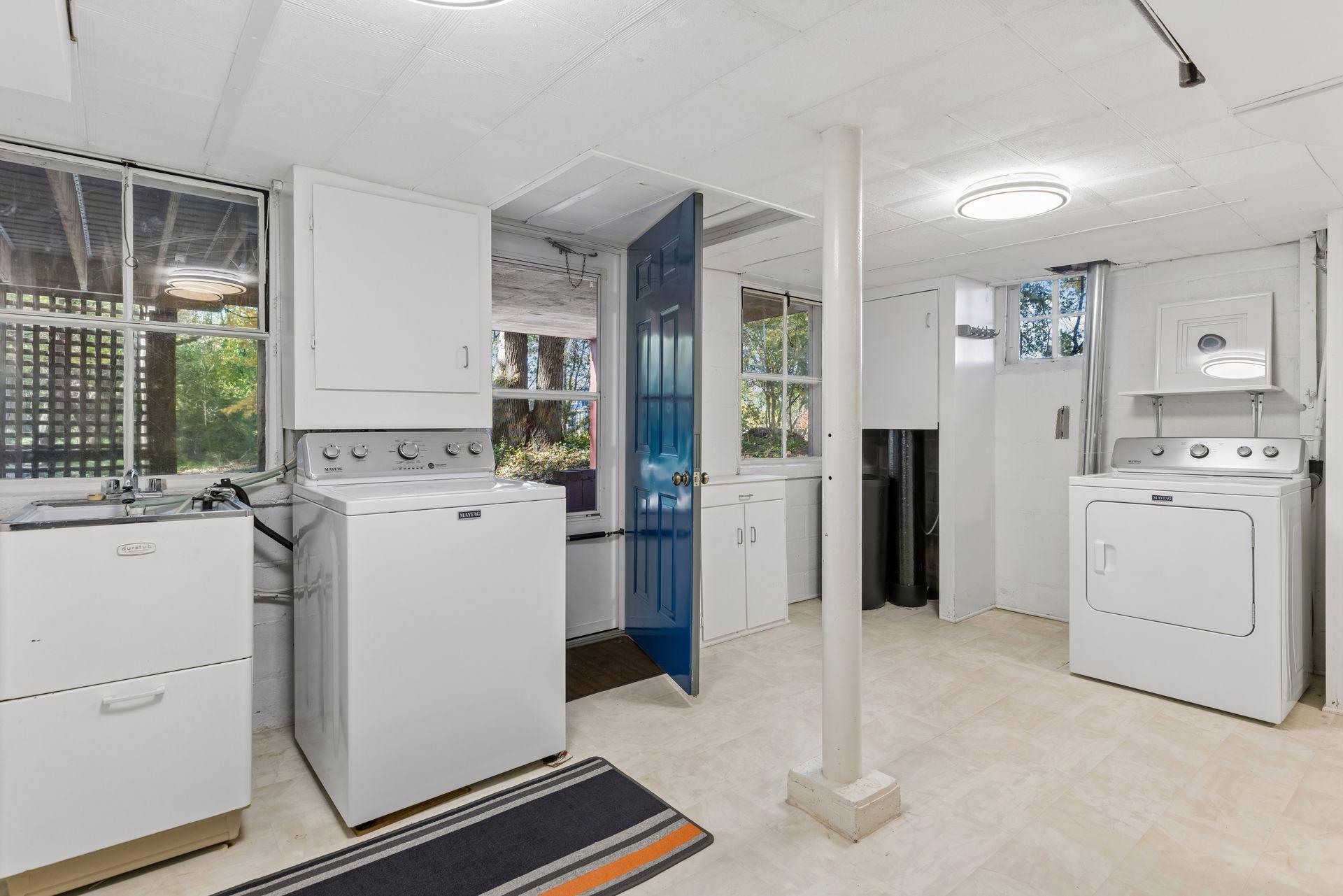 View of Residential at 3904 Williston Road, Minnetonka MN 55345, Minnetonka (24 of 29) - Mike Wilen | Minnesota Team Real Estate