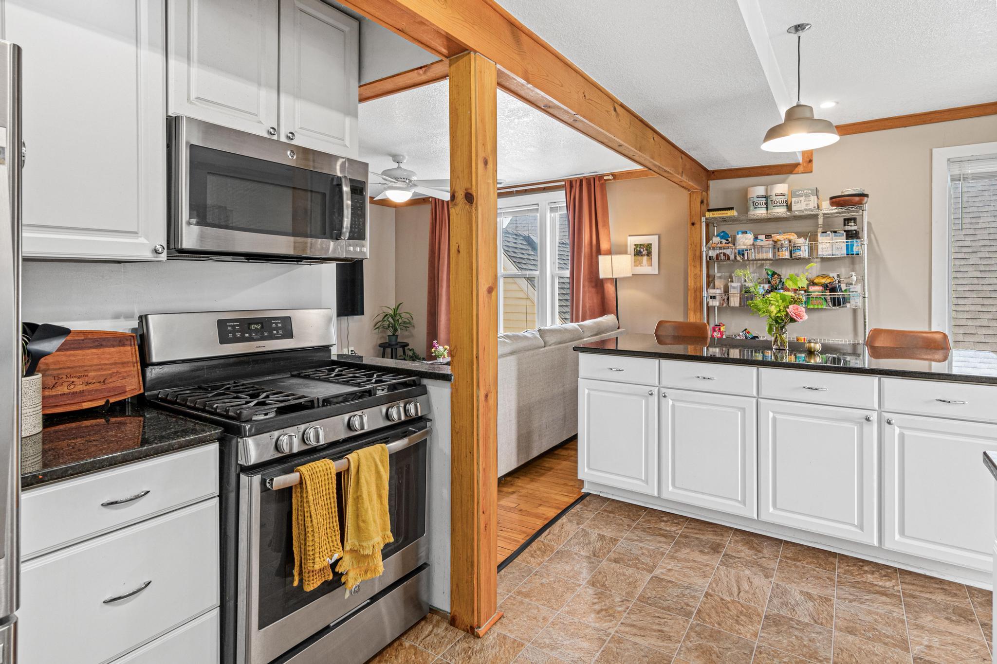 View of Residential Income at 2524 Jackson Street, Minneapolis MN 55418, Minneapolis (12 of 33) - Mike Wilen | Minnesota Team Real Estate