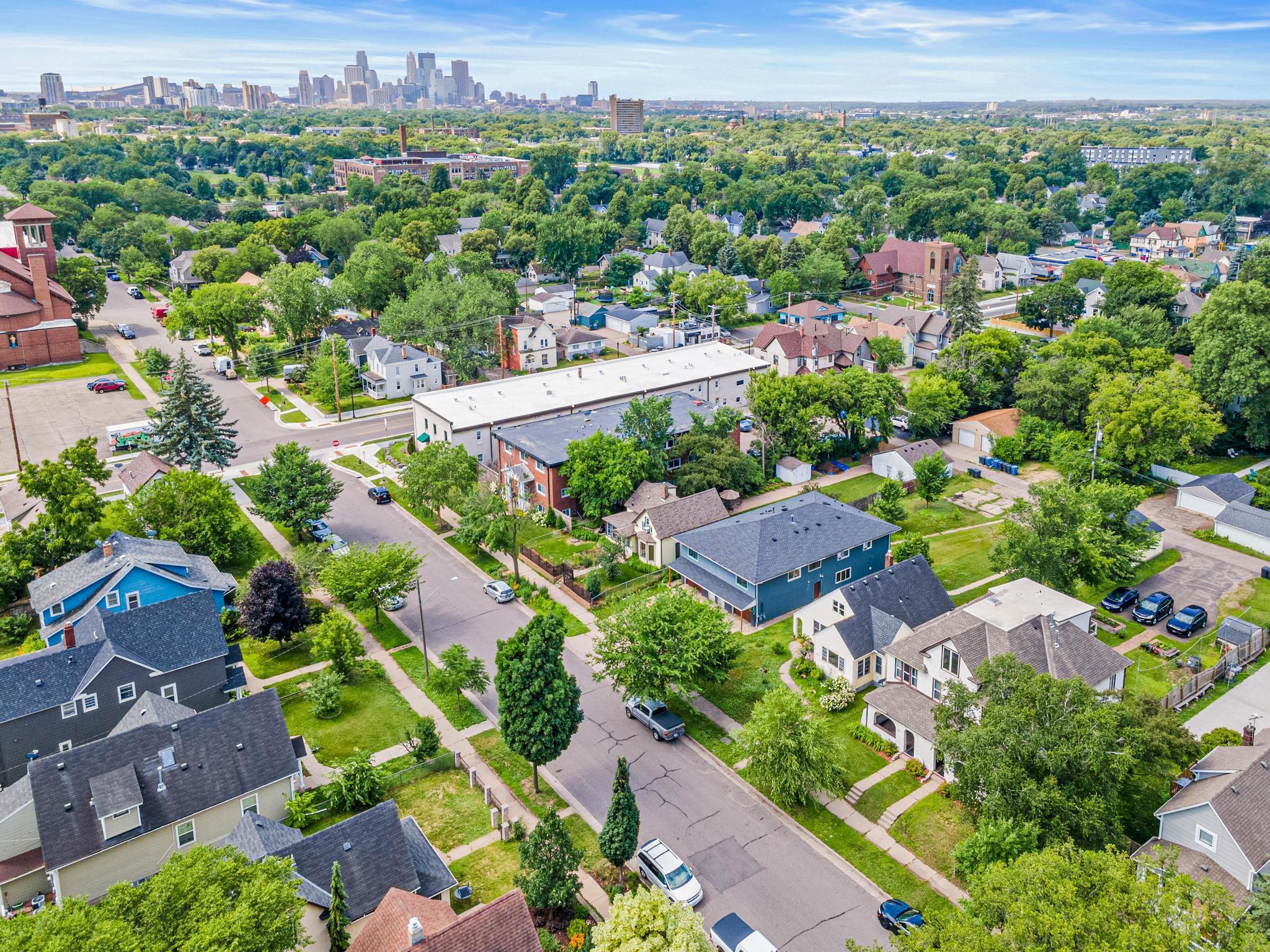 View of Residential Income at 2524 Jackson Street, Minneapolis MN 55418, Minneapolis (8 of 33) - Mike Wilen | Minnesota Team Real Estate