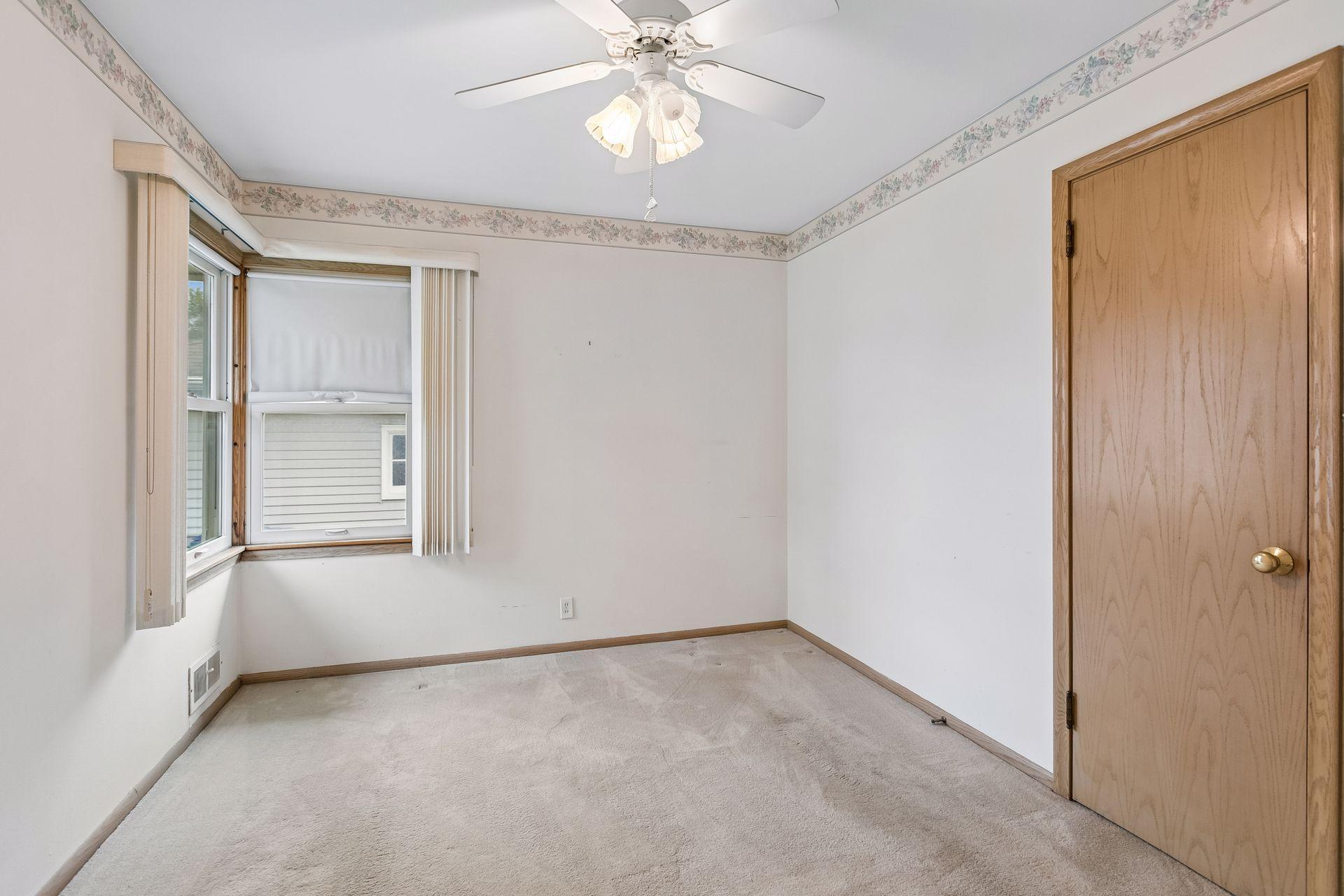 View of Residential at 7105 23rd Street, Saint Louis Park MN 55426, Saint Louis Park (12 of 35) - Mike Wilen | Minnesota Team Real Estate