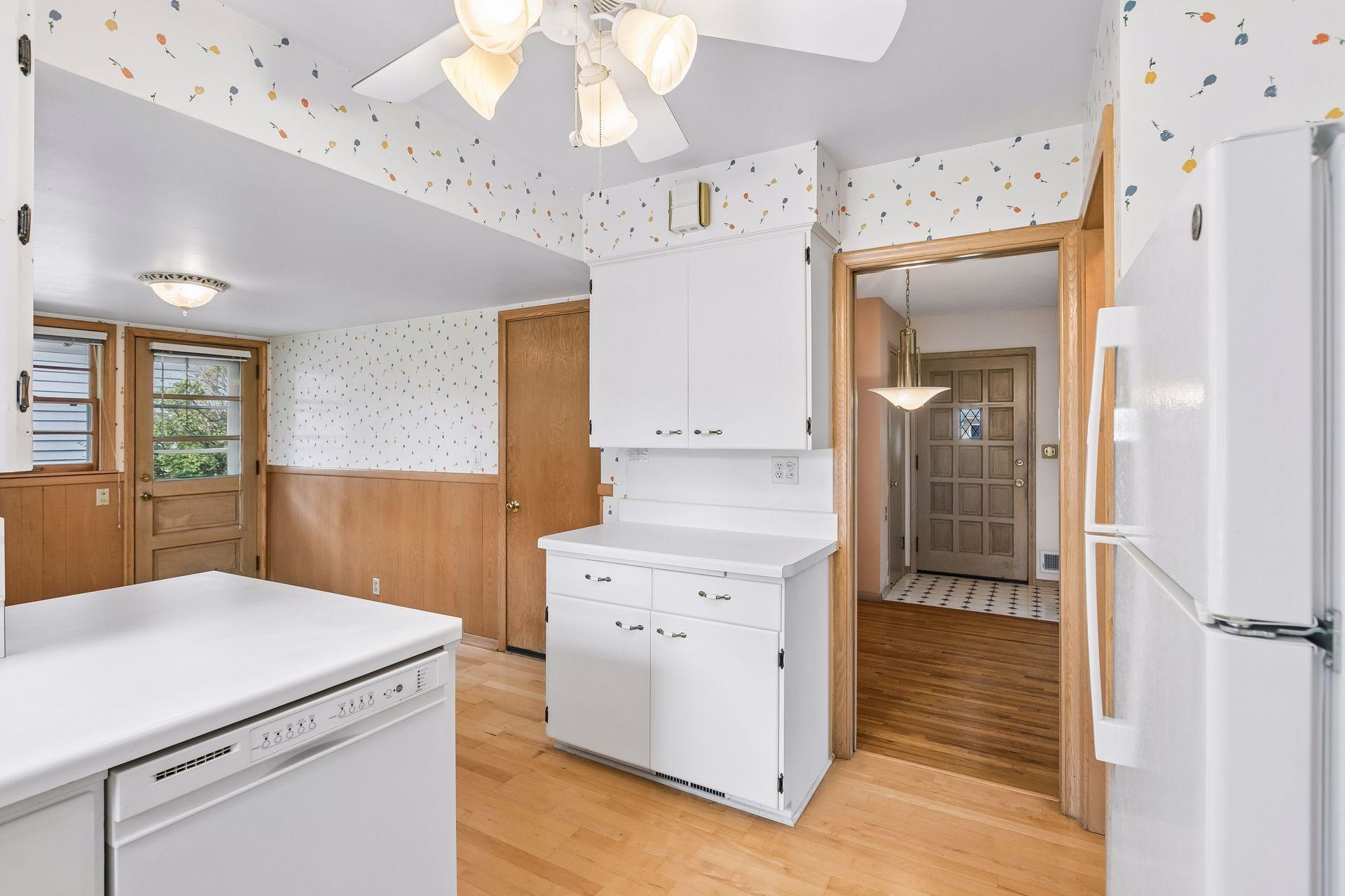 View of Residential at 7105 23rd Street, Saint Louis Park MN 55426, Saint Louis Park (10 of 35) - Mike Wilen | Minnesota Team Real Estate
