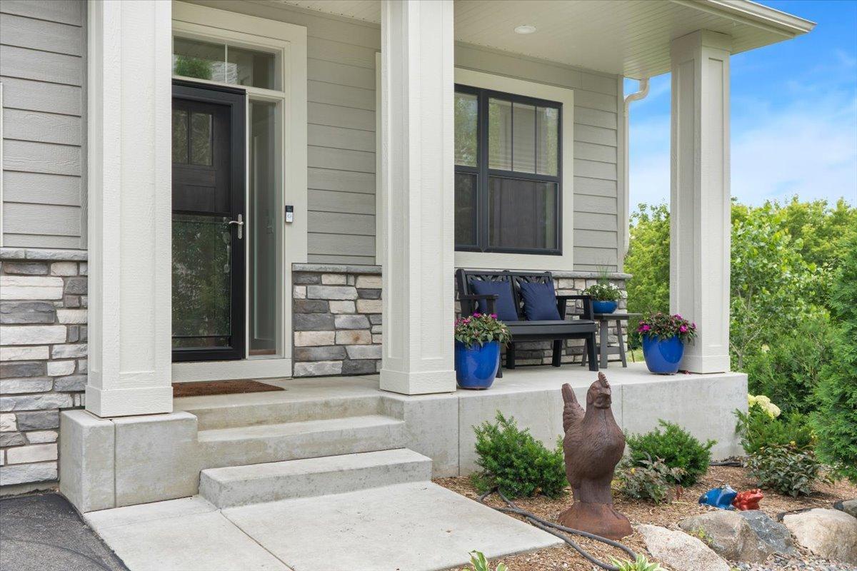 View of Residential at 16377 Glory Lane, Eden Prairie MN 55344, Eden Prairie (4 of 41) - Mike Wilen | Minnesota Team Real Estate