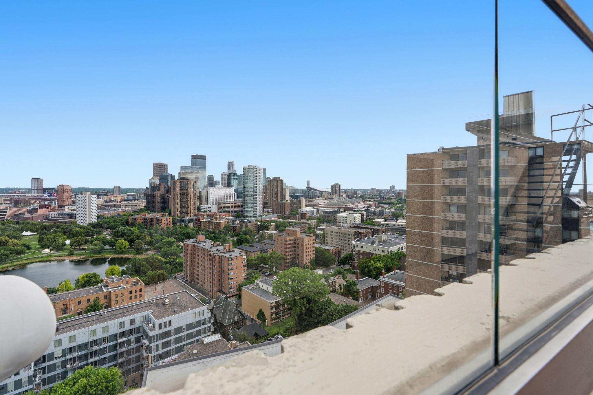 View of Residential at 410 Groveland Avenue #602, Minneapolis MN 55403, Minneapolis (41 of 49) - Mike Wilen | Minnesota Team Real Estate