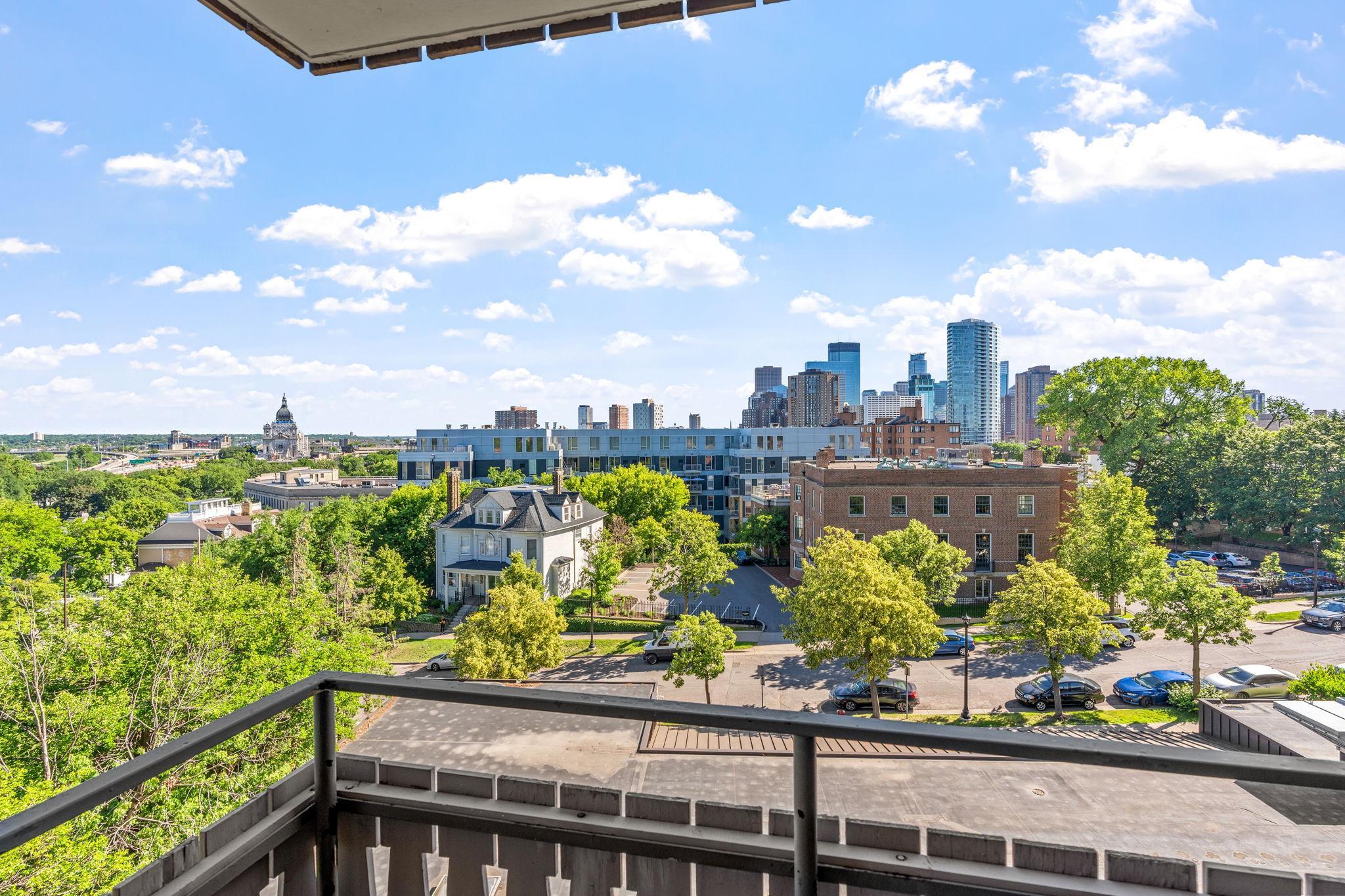 View of Residential at 410 Groveland Avenue #602, Minneapolis MN 55403, Minneapolis (7 of 49) - Mike Wilen | Minnesota Team Real Estate
