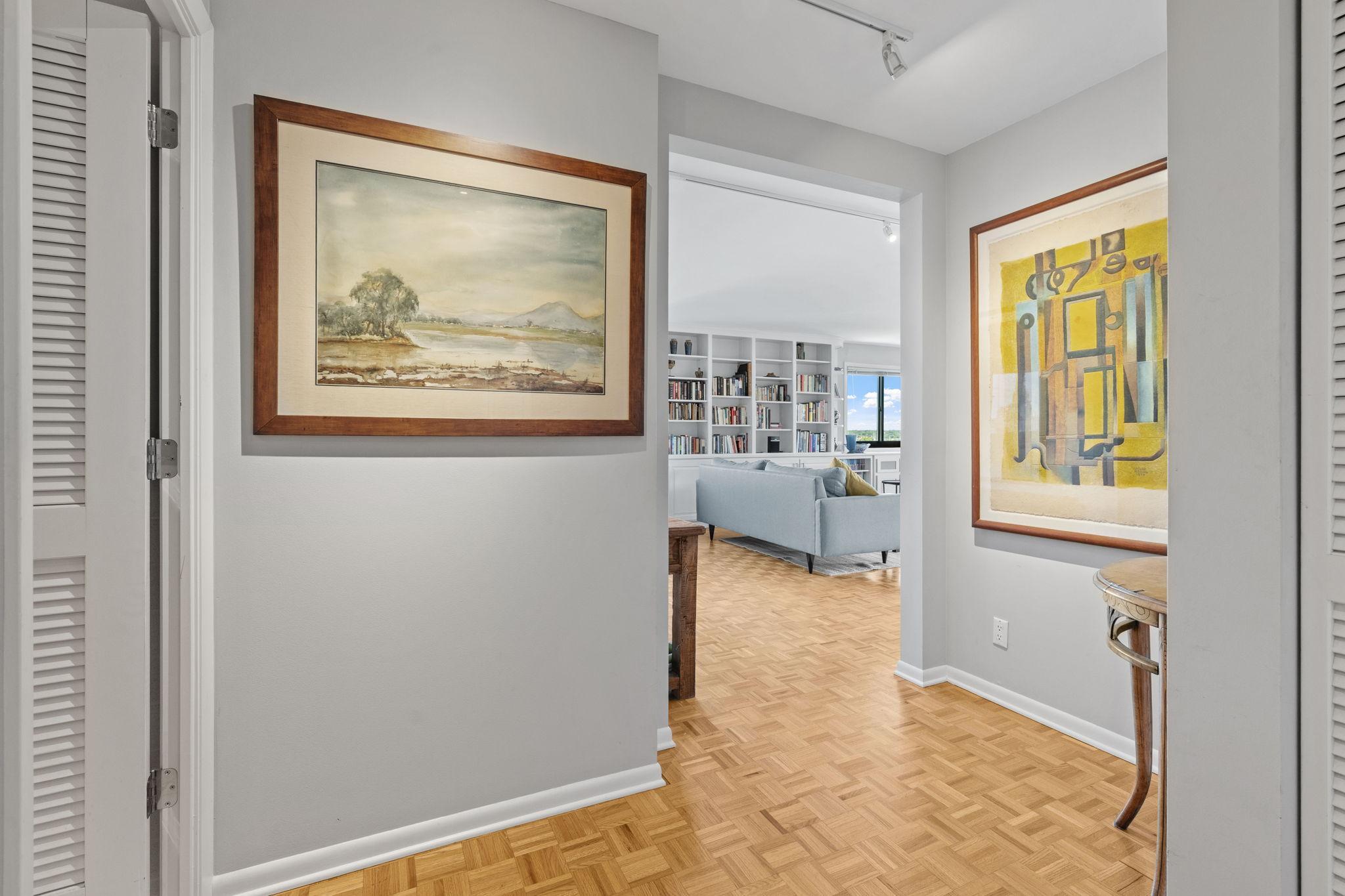 View of Residential at 410 Groveland Avenue #602, Minneapolis MN 55403, Minneapolis (19 of 49) - Mike Wilen | Minnesota Team Real Estate