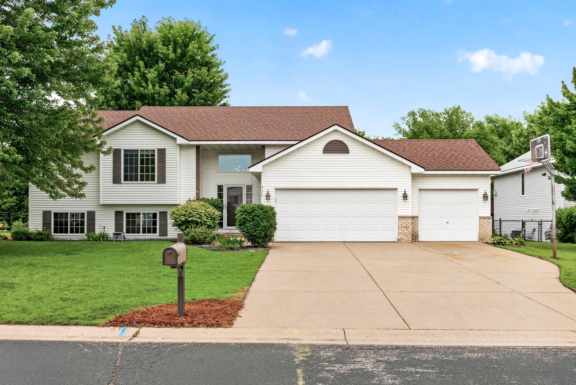 View of Residential at 932 Orchard Street, Belle Plaine MN 56011, Belle Plaine - Mike Wilen | Minnesota Team Real Estate
