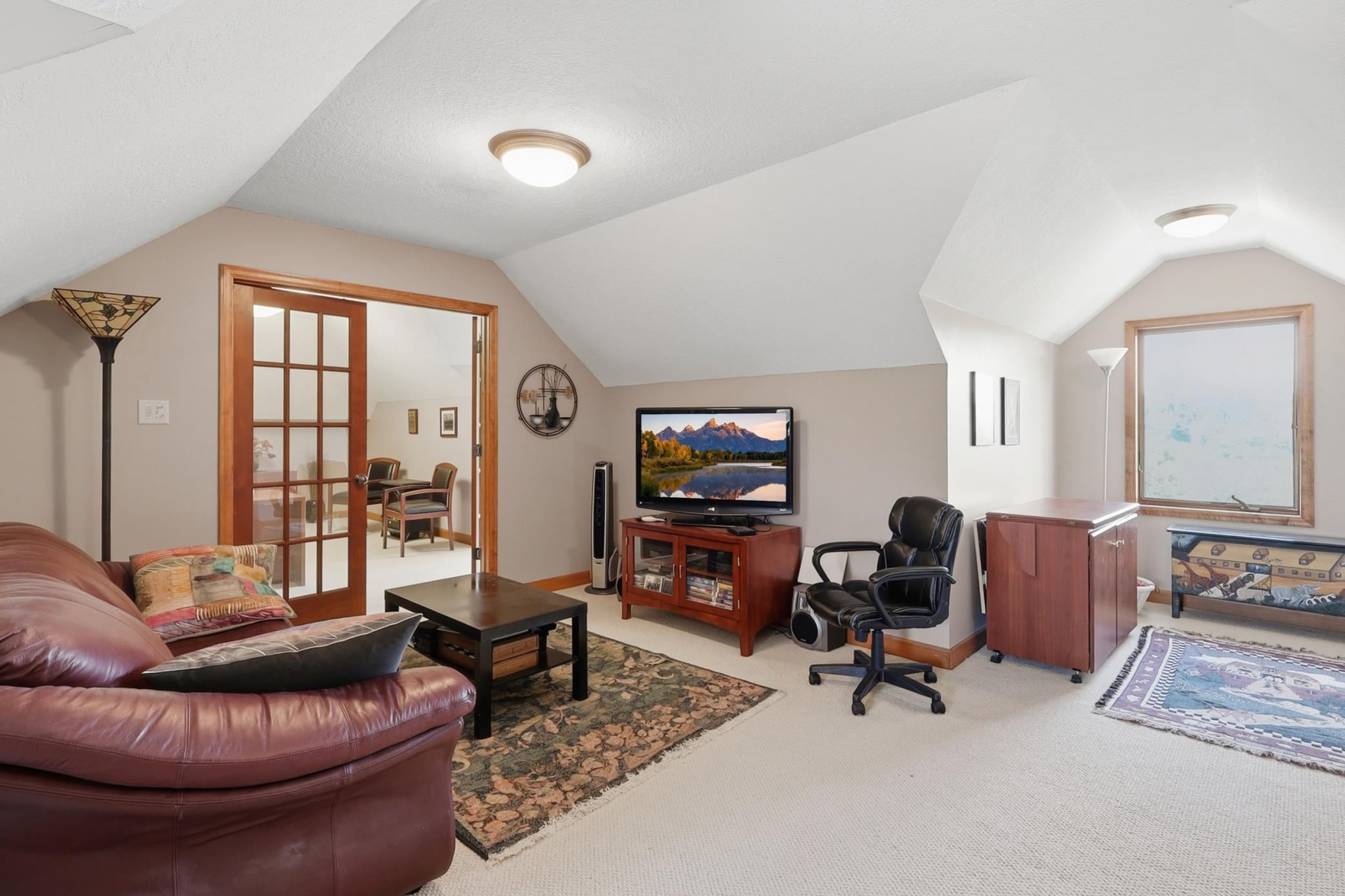 View of Residential at 22720 Sweeney Lane, Lakeville MN 55044, Lakeville (40 of 88) - Mike Wilen | Minnesota Team Real Estate