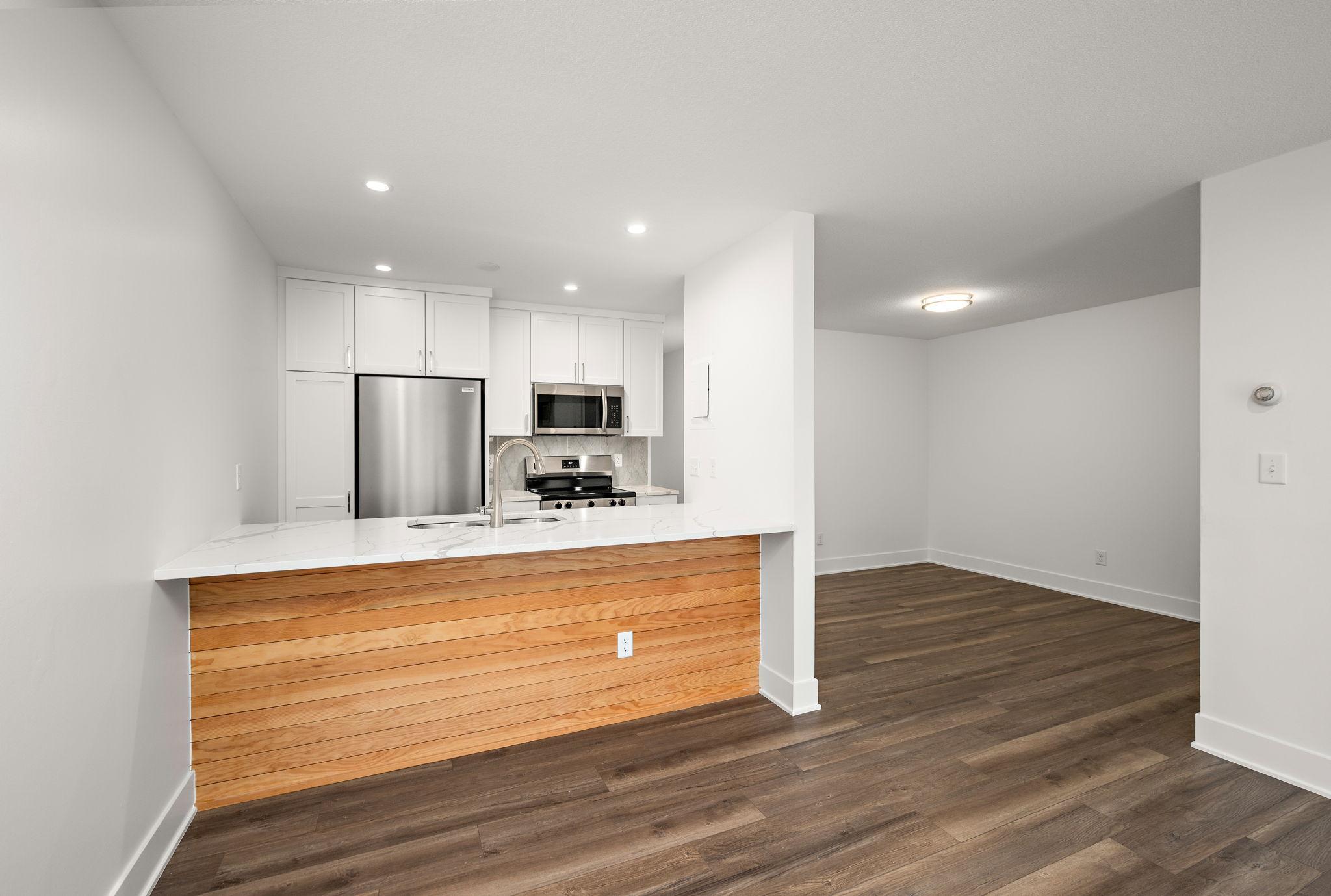 View of Residential at 2800 Hamline Avenue #332, Roseville MN 55113, Roseville (5 of 29) - Mike Wilen | Minnesota Team Real Estate