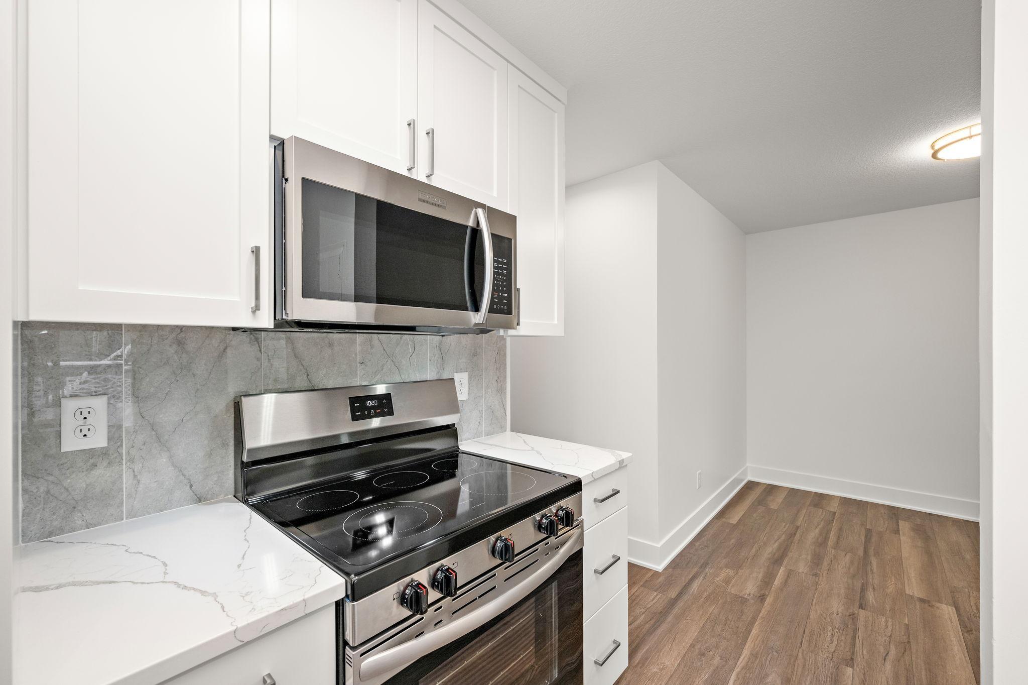 View of Residential at 2800 Hamline Avenue #332, Roseville MN 55113, Roseville (17 of 29) - Mike Wilen | Minnesota Team Real Estate
