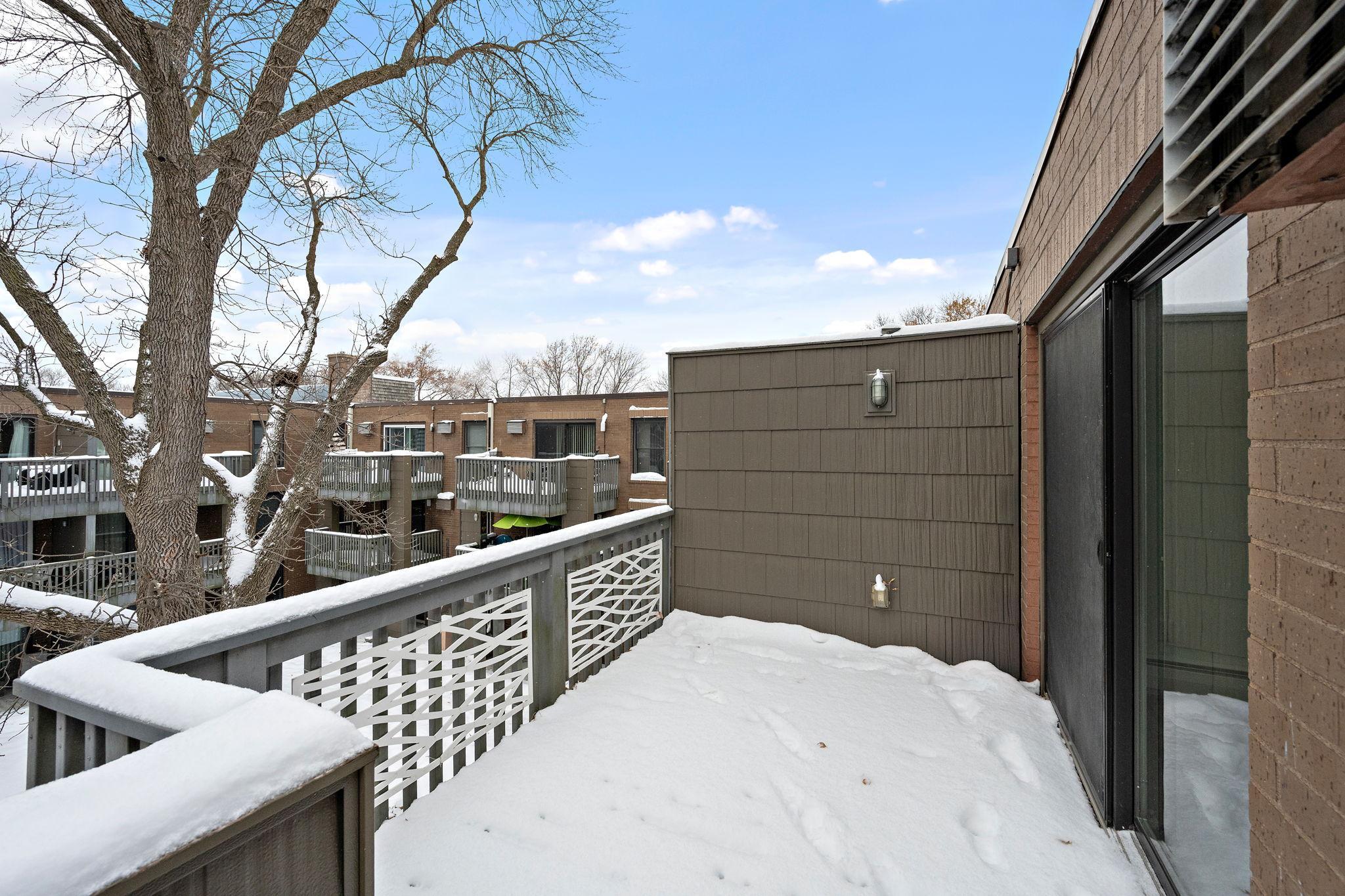 View of Residential at 2800 Hamline Avenue #332, Roseville MN 55113, Roseville (28 of 29) - Mike Wilen | Minnesota Team Real Estate