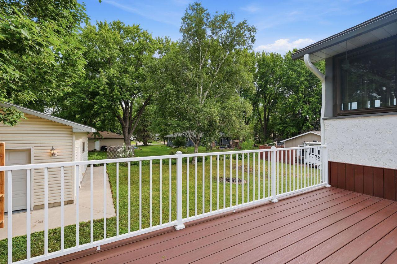 View of Residential at 4027 Elmwood Drive, Saint Bonifacius MN 55375, Saint Bonifacius (26 of 35) - Mike Wilen | Minnesota Team Real Estate