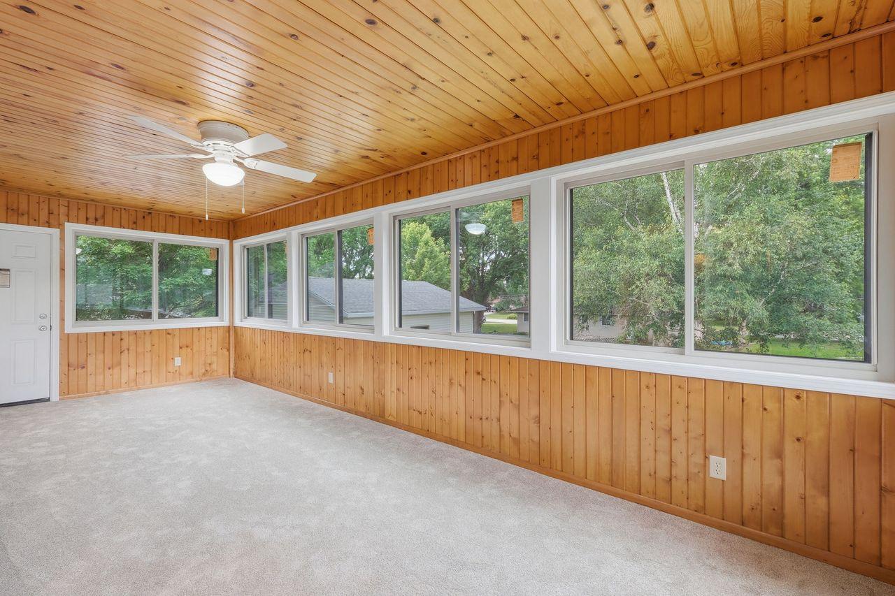 View of Residential at 4027 Elmwood Drive, Saint Bonifacius MN 55375, Saint Bonifacius (12 of 35) - Mike Wilen | Minnesota Team Real Estate