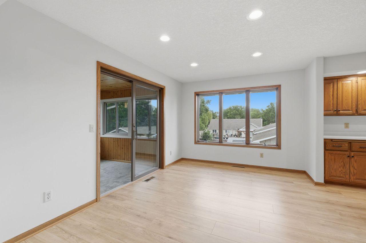 View of Residential at 4027 Elmwood Drive, Saint Bonifacius MN 55375, Saint Bonifacius (11 of 35) - Mike Wilen | Minnesota Team Real Estate