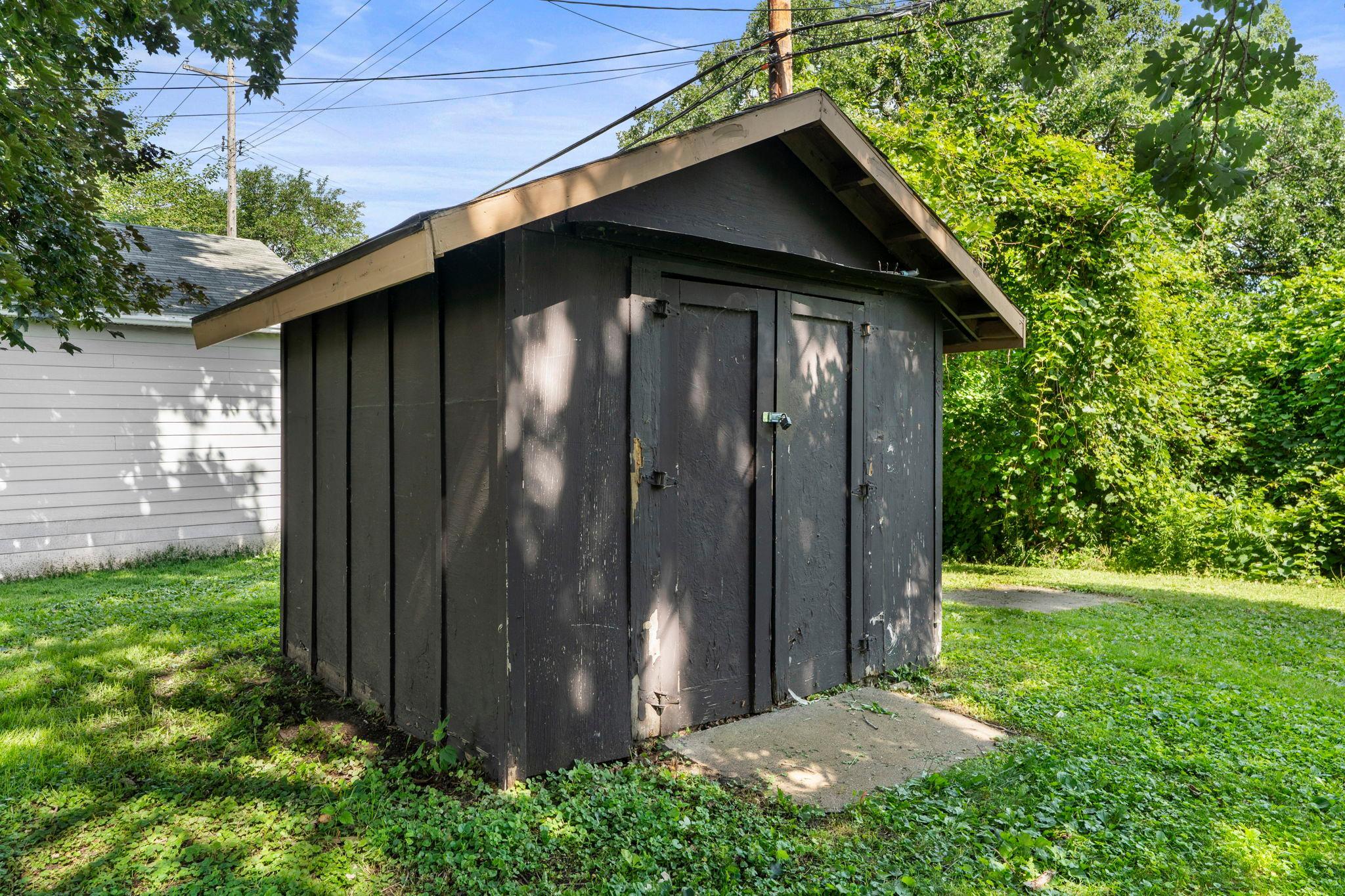View of Residential Income at 1827-1829 Saint Anthony Avenue, Saint Paul MN 55104, Saint Paul (64 of 70) - Mike Wilen | Minnesota Team Real Estate