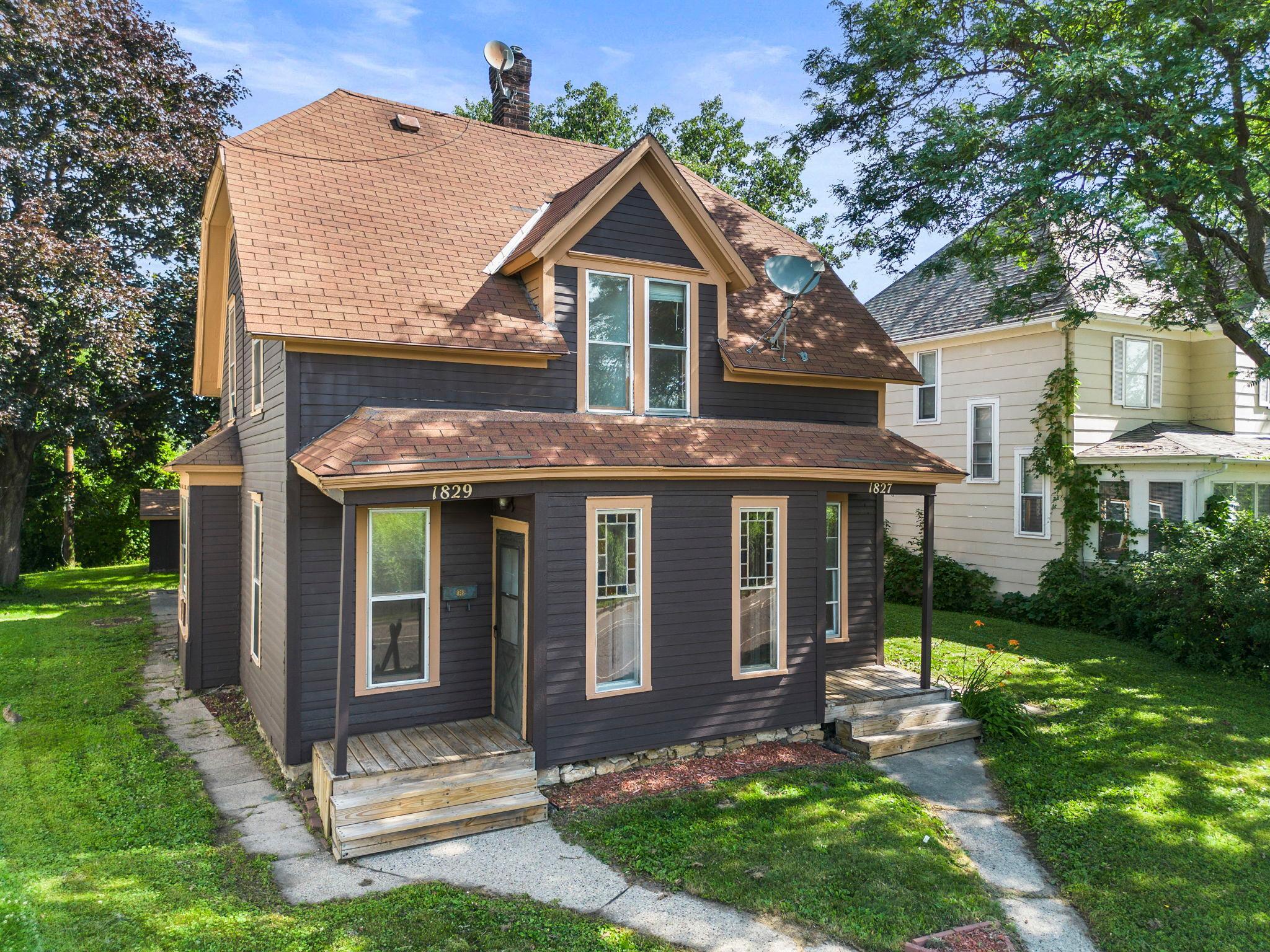 View of Residential Income at 1827-1829 Saint Anthony Avenue, Saint Paul MN 55104, Saint Paul (54 of 70) - Mike Wilen | Minnesota Team Real Estate