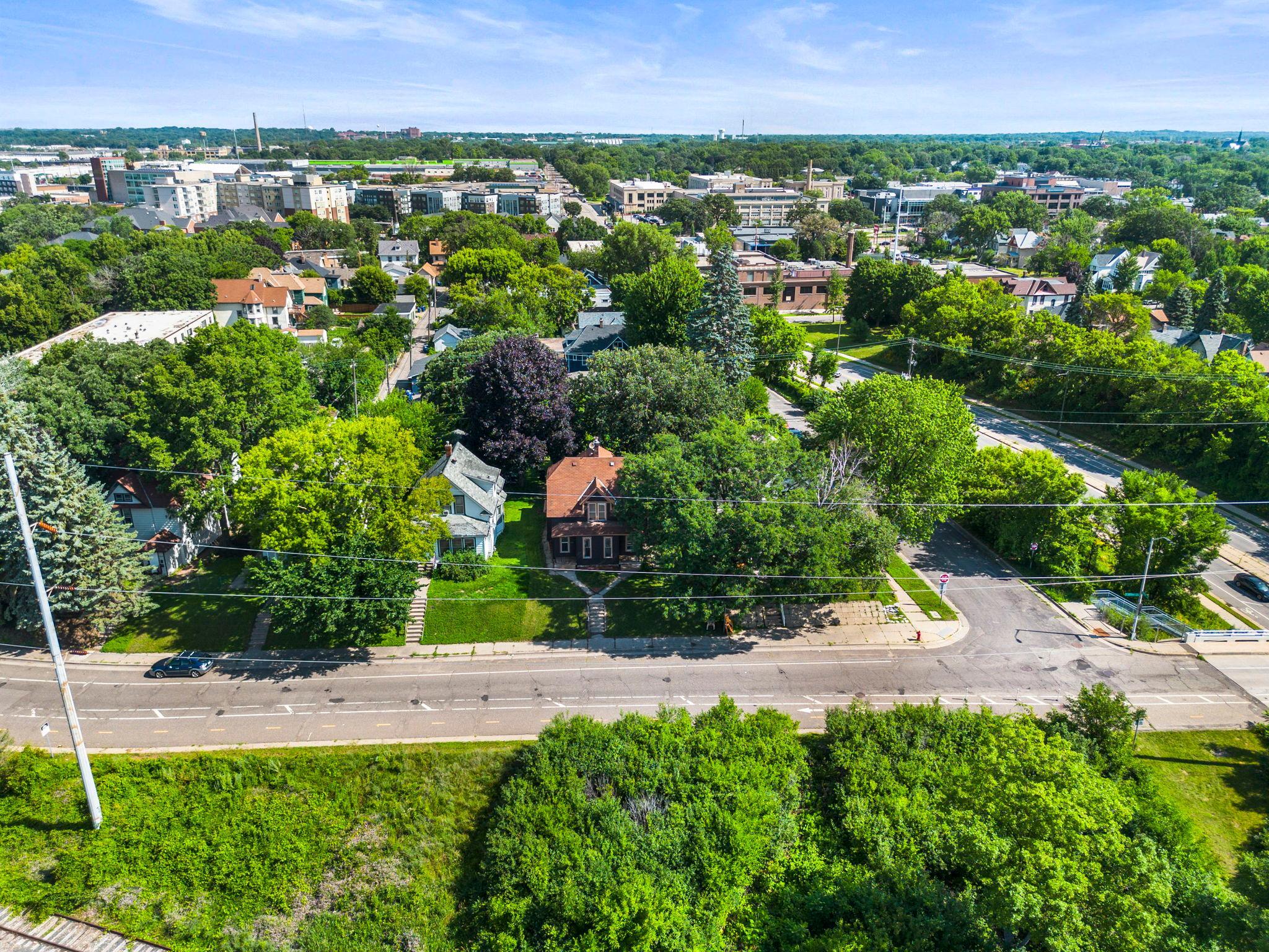 View of Residential Income at 1827-1829 Saint Anthony Avenue, Saint Paul MN 55104, Saint Paul (67 of 70) - Mike Wilen | Minnesota Team Real Estate