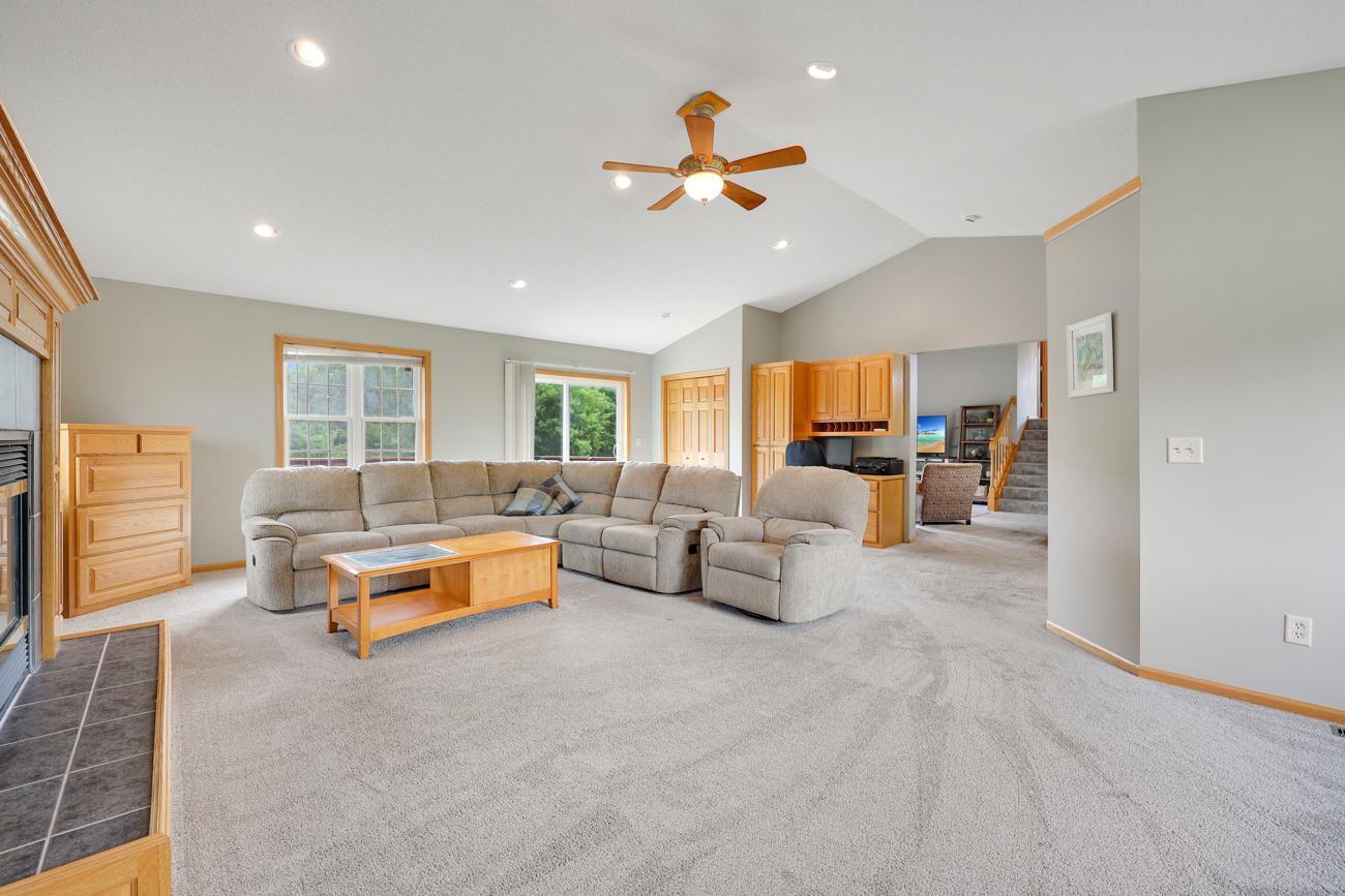 View of Residential at 17153 Butternut Street, Andover MN 55304, Andover (20 of 45) - Mike Wilen | Minnesota Team Real Estate