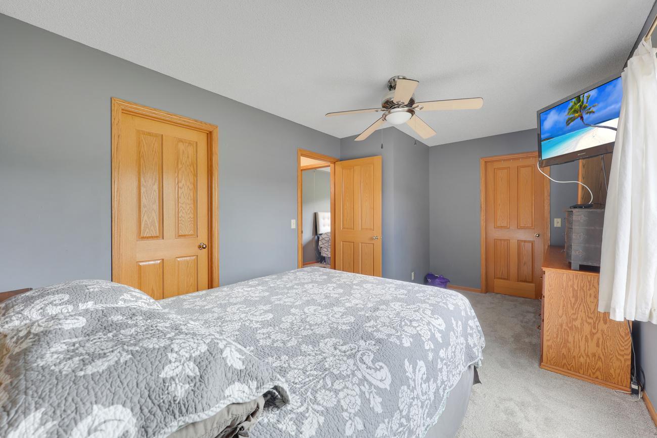 View of Residential at 17153 Butternut Street, Andover MN 55304, Andover (23 of 45) - Mike Wilen | Minnesota Team Real Estate