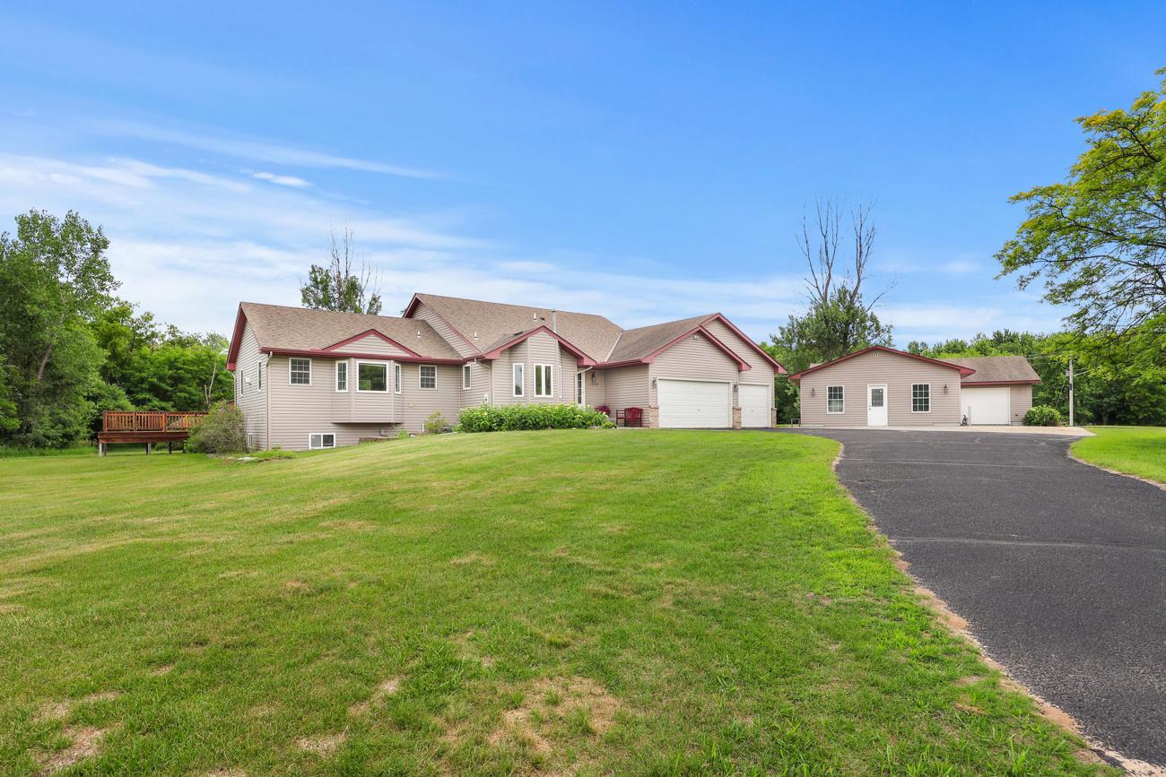 View of Residential at 17153 Butternut Street, Andover MN 55304, Andover (38 of 45) - Mike Wilen | Minnesota Team Real Estate