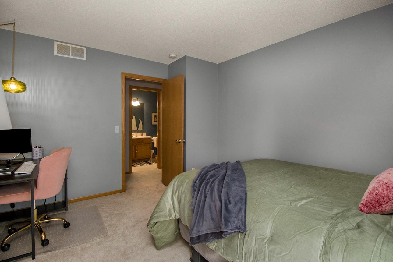 View of Residential at 15634 Garnet Way #21, Apple Valley MN 55124, Apple Valley (23 of 28) - Mike Wilen | Minnesota Team Real Estate