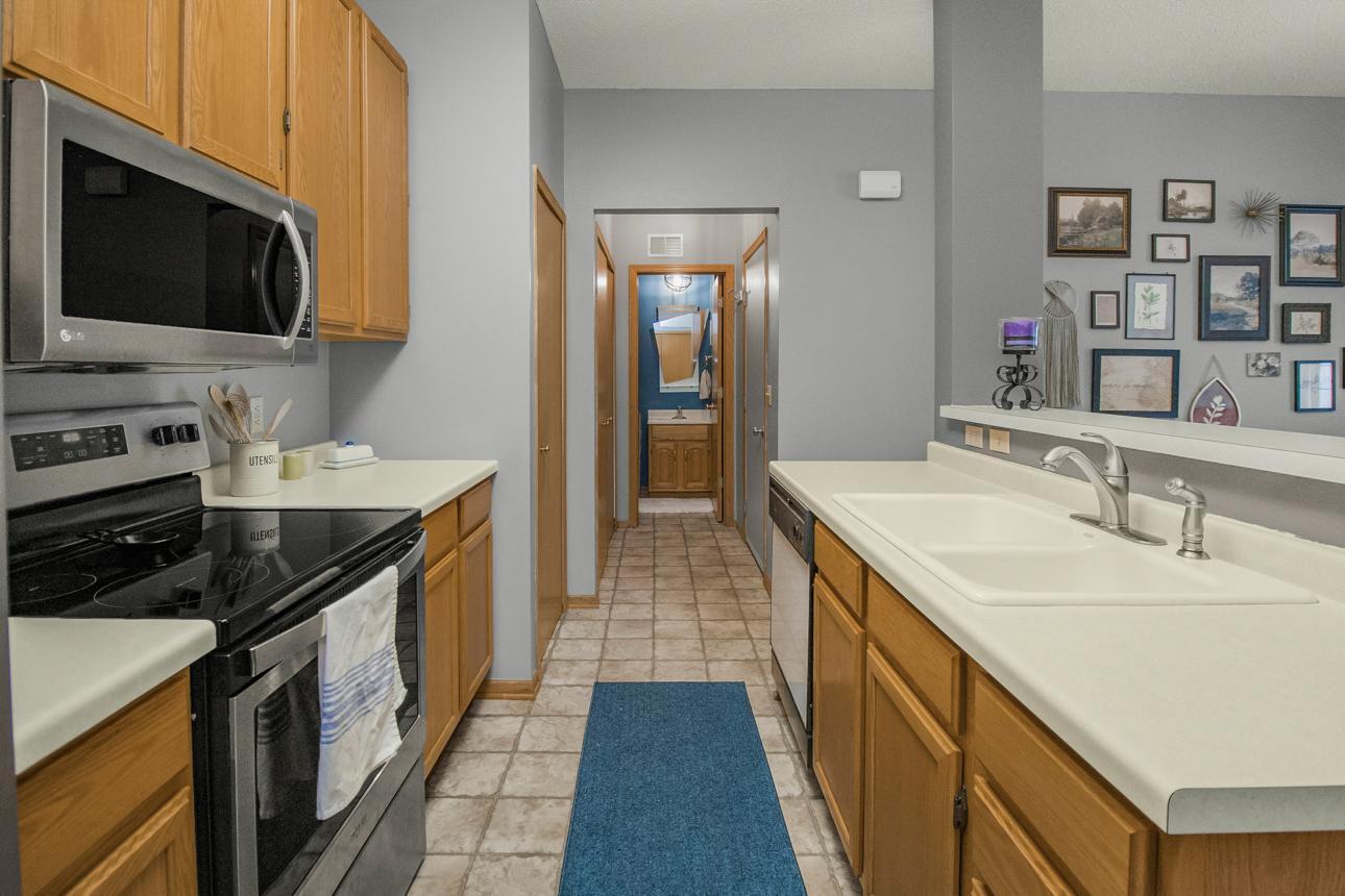 View of Residential at 15634 Garnet Way #21, Apple Valley MN 55124, Apple Valley (10 of 28) - Mike Wilen | Minnesota Team Real Estate