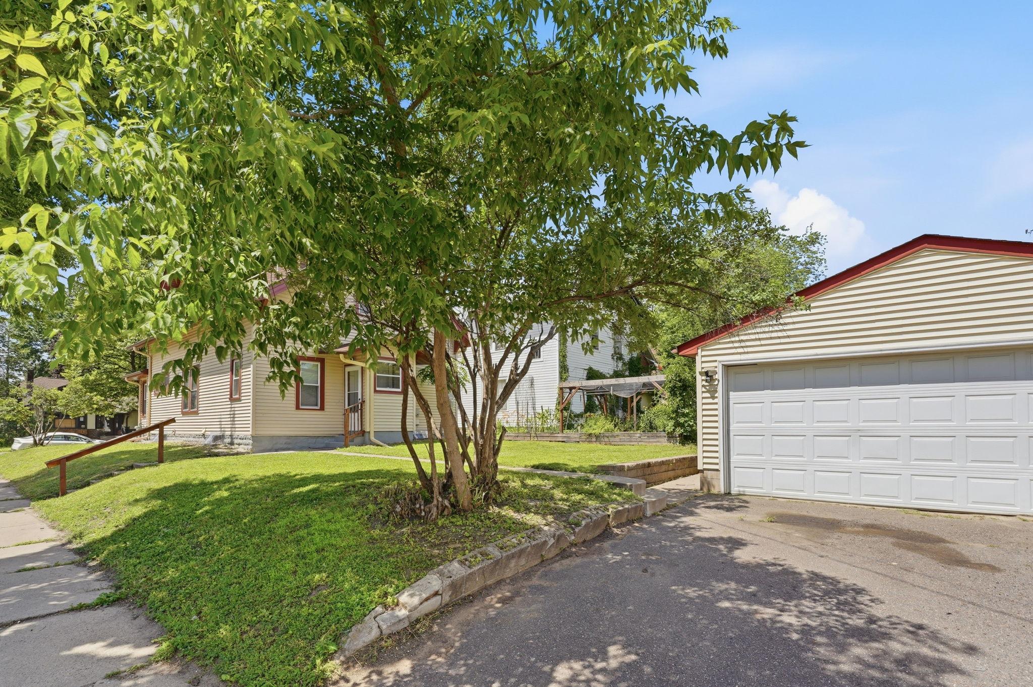 View of Residential at 3500 Irving Avenue, Minneapolis MN 55412, Minneapolis (3 of 74) - Mike Wilen | Minnesota Team Real Estate