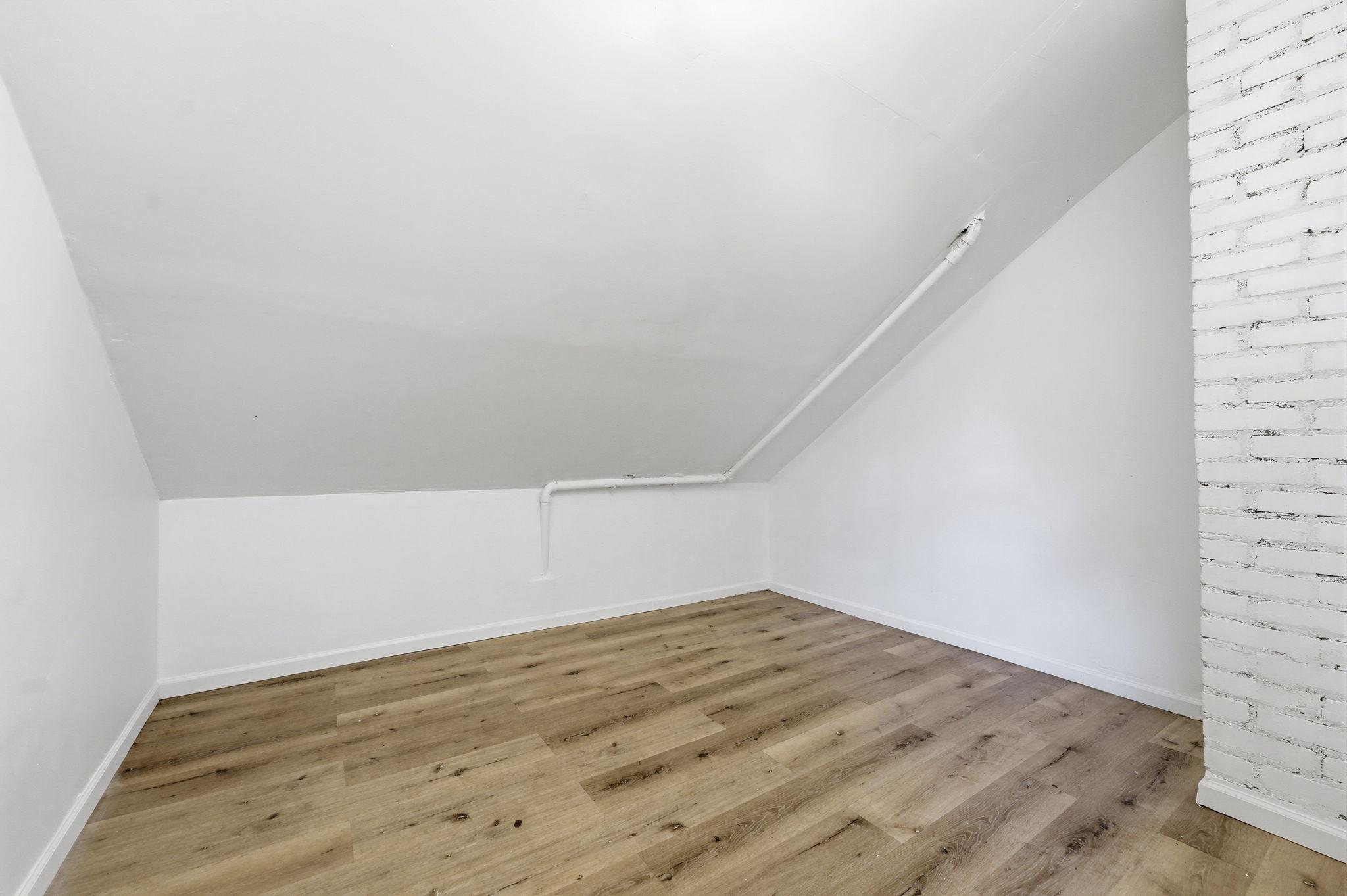 View of Residential at 3500 Irving Avenue, Minneapolis MN 55412, Minneapolis (52 of 74) - Mike Wilen | Minnesota Team Real Estate