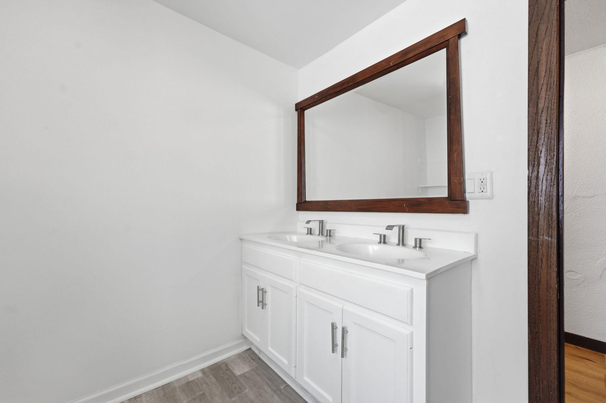 View of Residential at 3500 Irving Avenue, Minneapolis MN 55412, Minneapolis (49 of 74) - Mike Wilen | Minnesota Team Real Estate