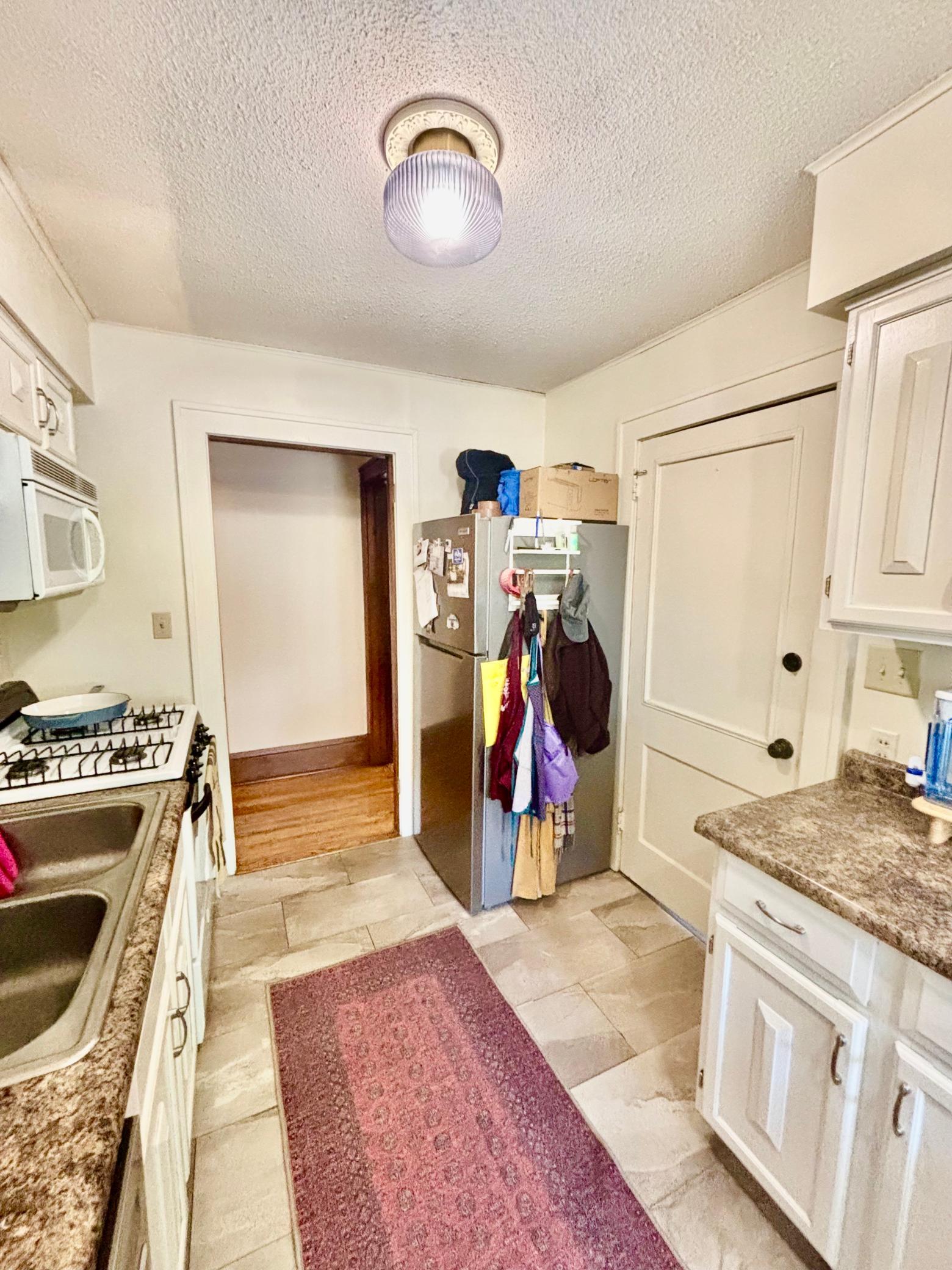View of Residential Income at 157 Lexington Parkway, Saint Paul MN 55105, Saint Paul (14 of 40) - Mike Wilen | Minnesota Team Real Estate